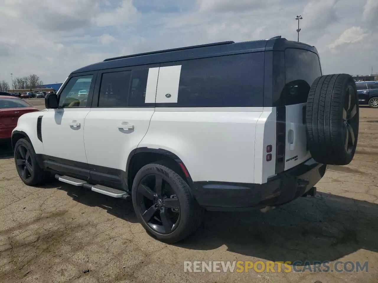 2 Photograph of a damaged car SALE2FEU2P2218835 LAND ROVER DEFENDER 2023