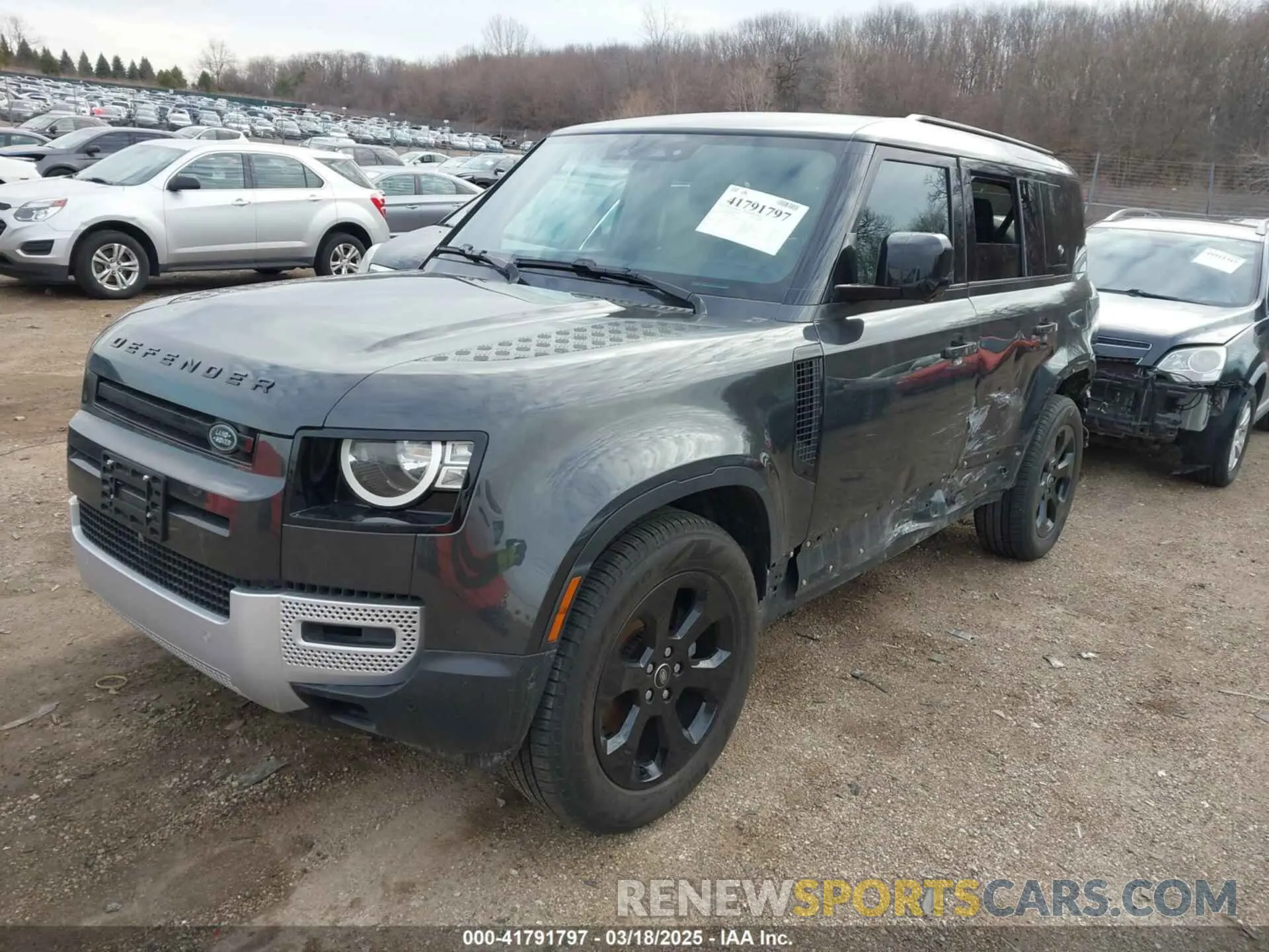 2 Photograph of a damaged car SALEJ7EX4P2239091 LAND ROVER DEFENDER 2023