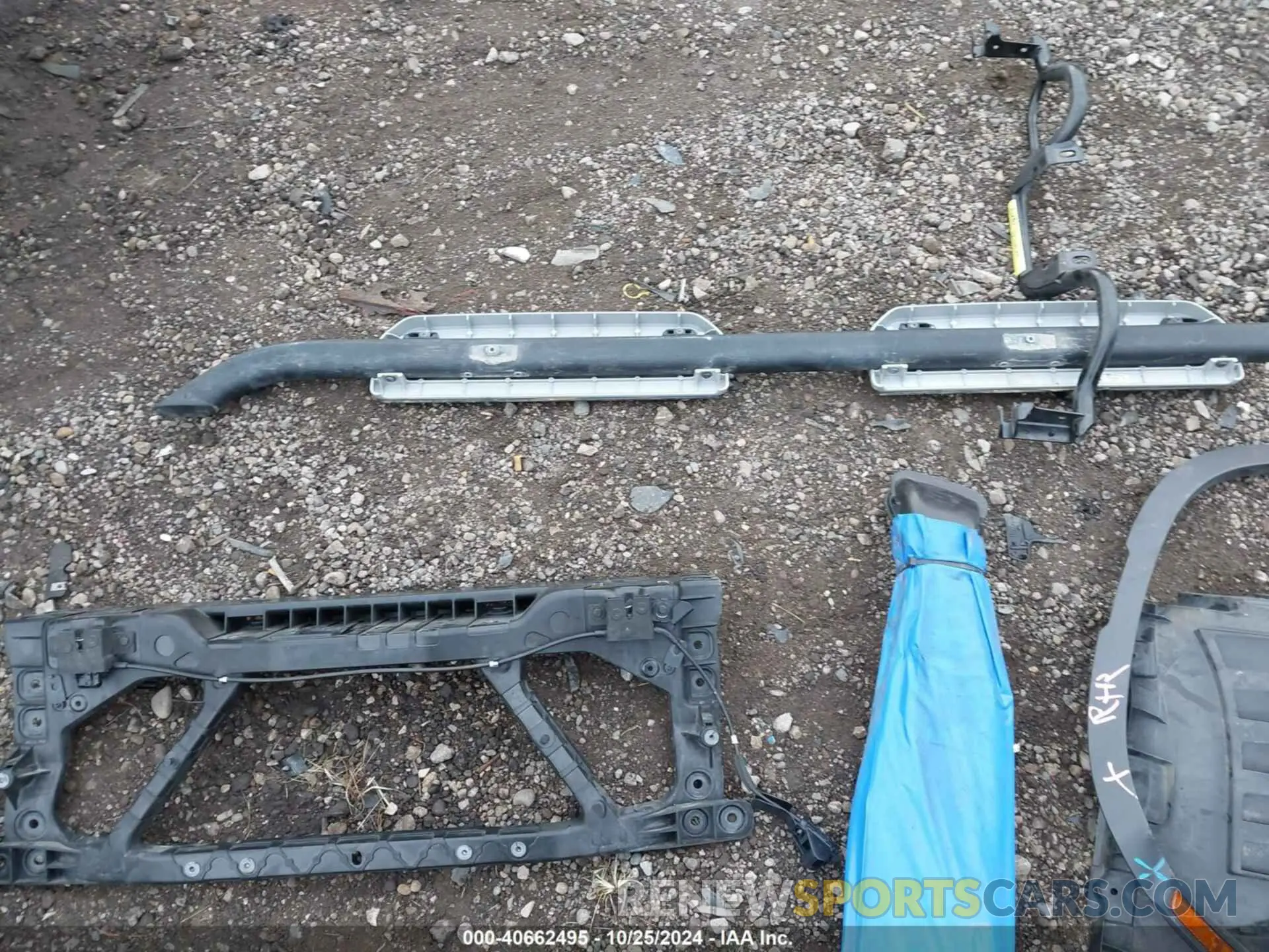 19 Photograph of a damaged car SALEJ7EX7P2148736 LAND ROVER DEFENDER 2023