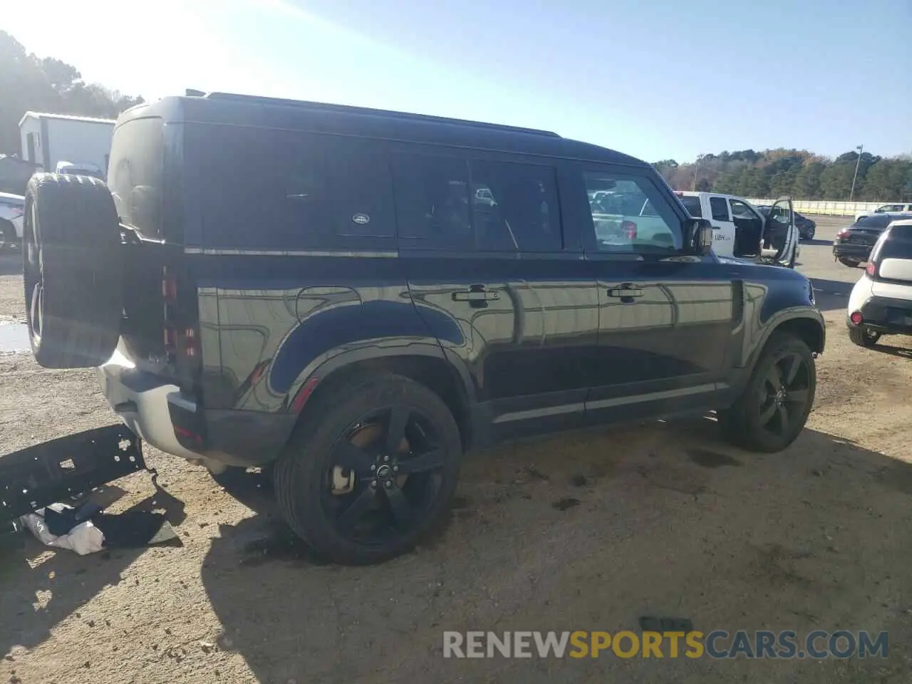 3 Photograph of a damaged car SALEJ7EXXP2231853 LAND ROVER DEFENDER 2023