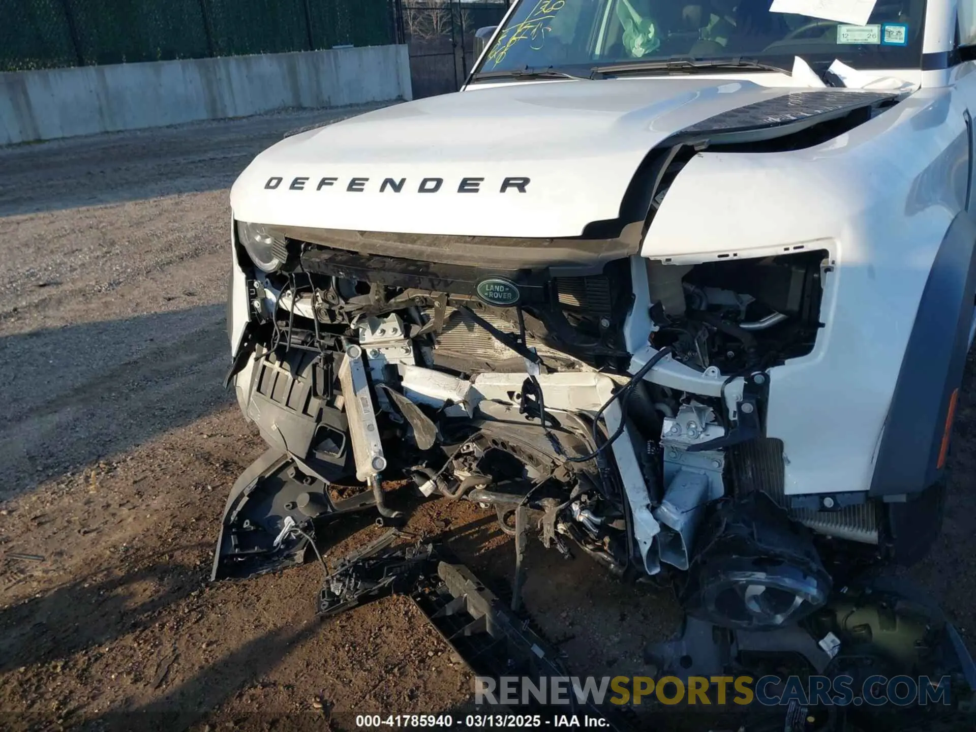 6 Photograph of a damaged car SALEJEEX9P2146961 LAND ROVER DEFENDER 2023