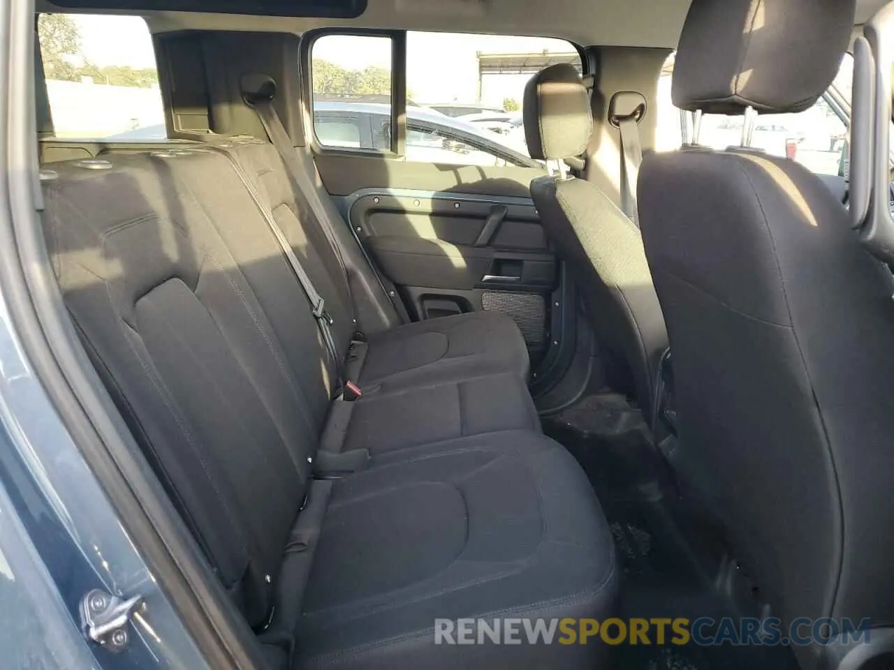 11 Photograph of a damaged car SALEK7EX8P2149424 LAND ROVER DEFENDER 2023