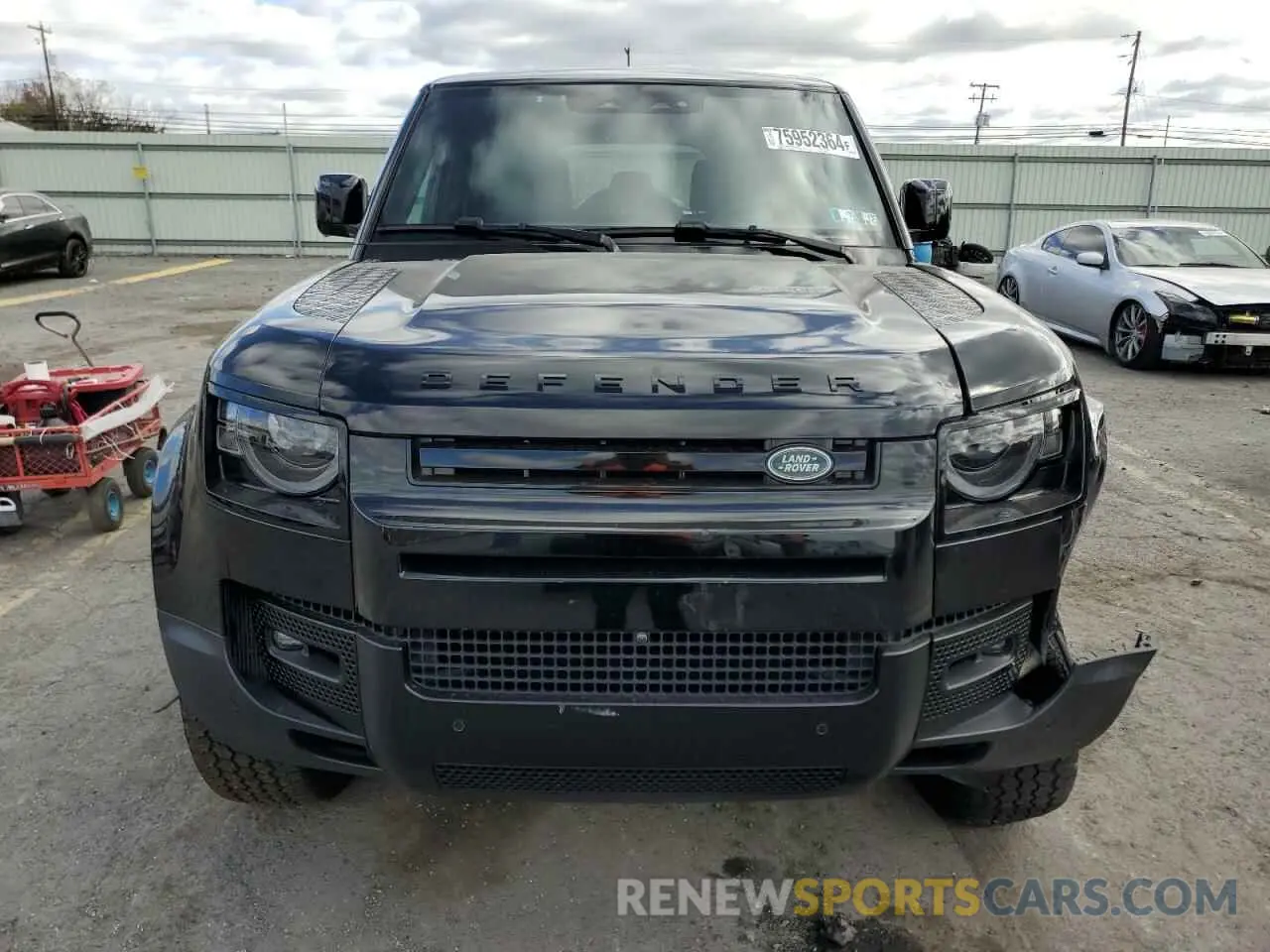 5 Photograph of a damaged car SALEP7EU0P2170856 LAND ROVER DEFENDER 2023