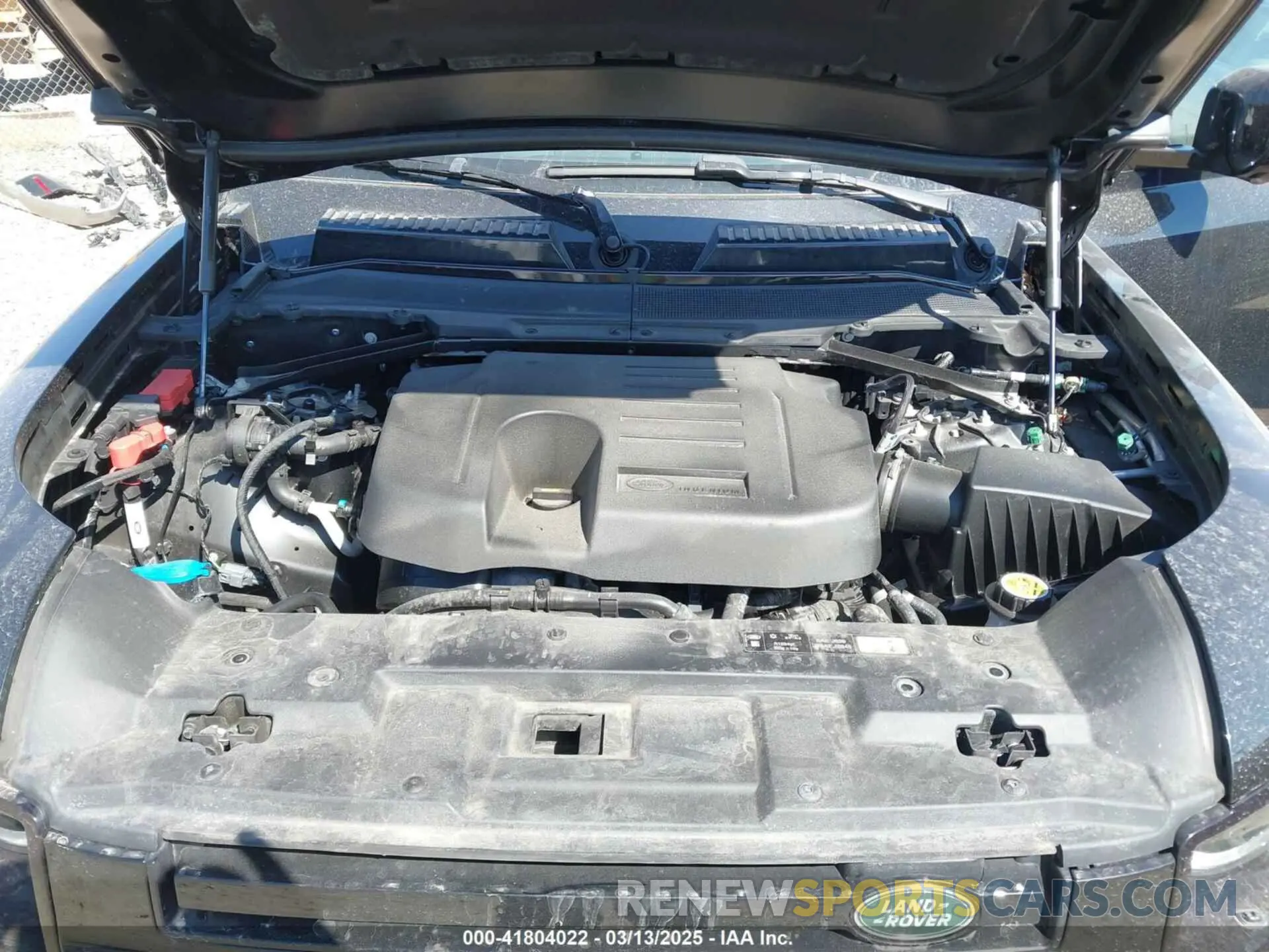10 Photograph of a damaged car SALEP7EU9P2222274 LAND ROVER DEFENDER 2023