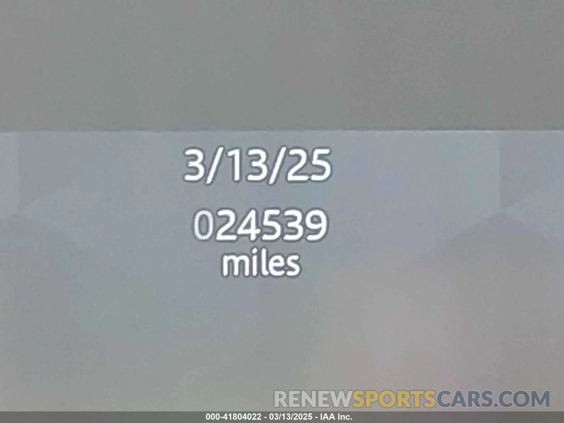 16 Photograph of a damaged car SALEP7EU9P2222274 LAND ROVER DEFENDER 2023
