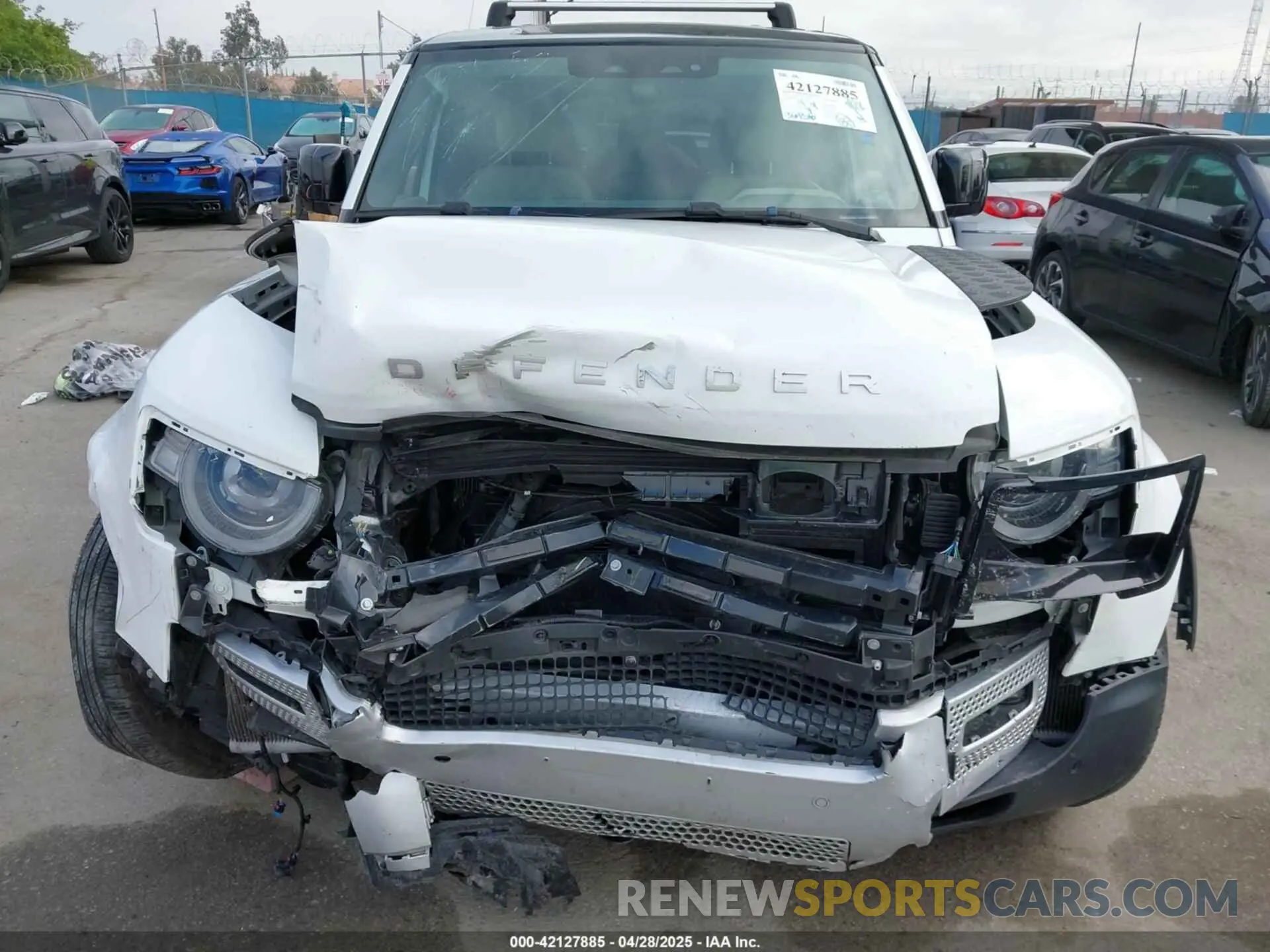 6 Photograph of a damaged car SALEPEEU0P2120981 LAND ROVER DEFENDER 2023