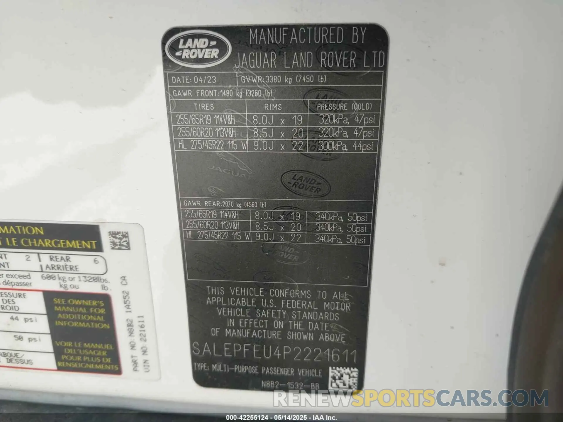 9 Photograph of a damaged car SALEPFEU4P2221611 LAND ROVER DEFENDER 2023