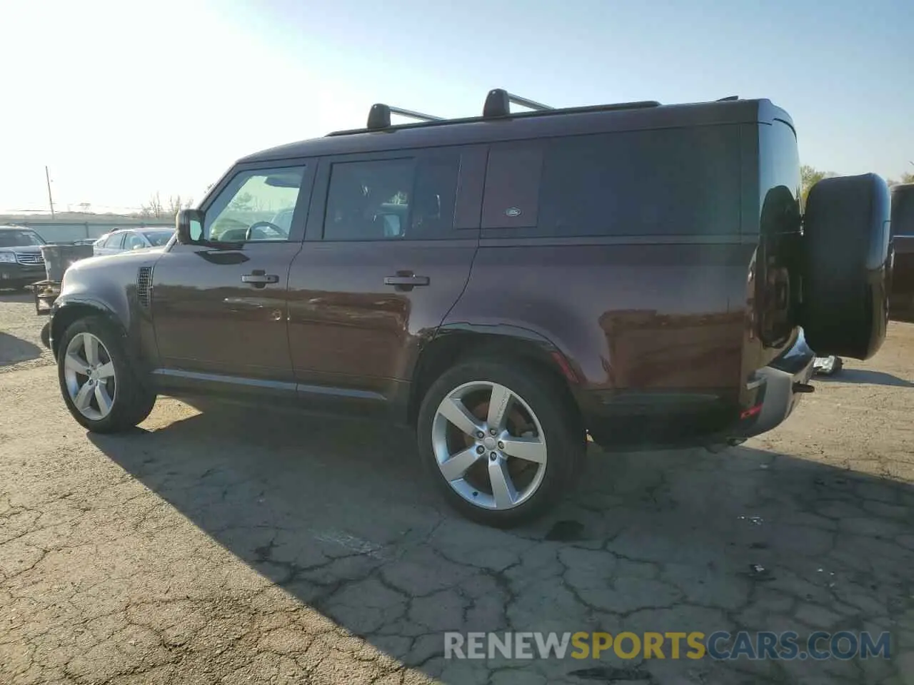 2 Photograph of a damaged car SALEPFEUXP2169353 LAND ROVER DEFENDER 2023