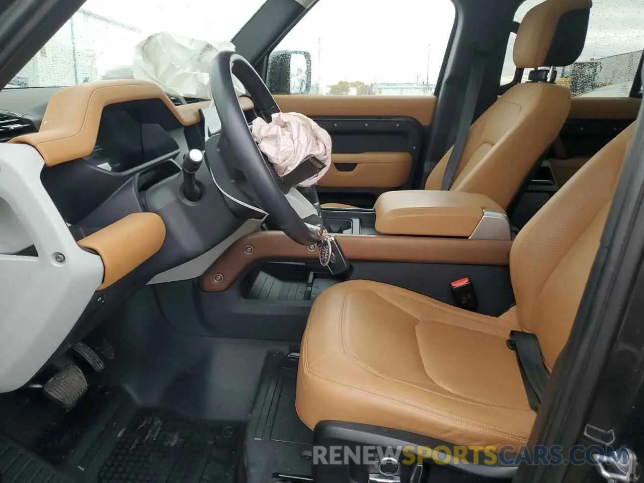 7 Photograph of a damaged car SALEVFEU1P2142841 LAND ROVER DEFENDER 2023