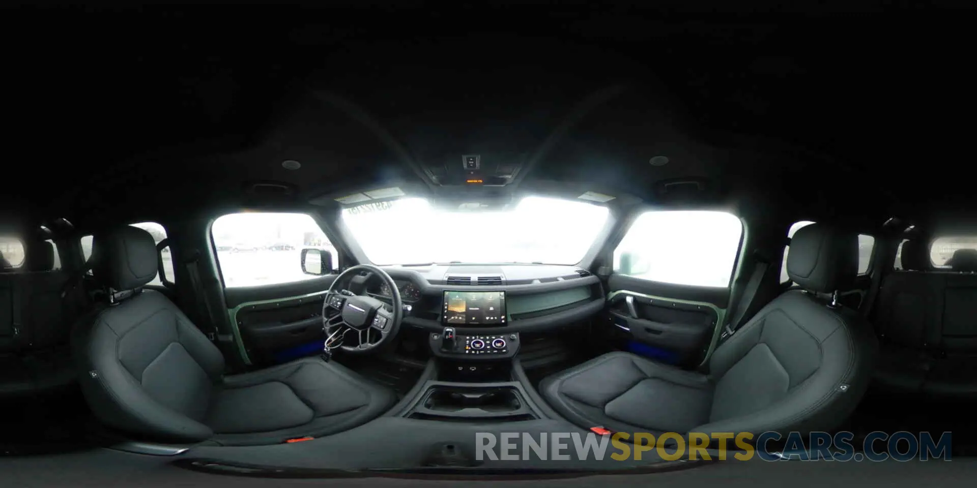 13 Photograph of a damaged car SALEW7EU9P2172544 LAND ROVER DEFENDER 2023