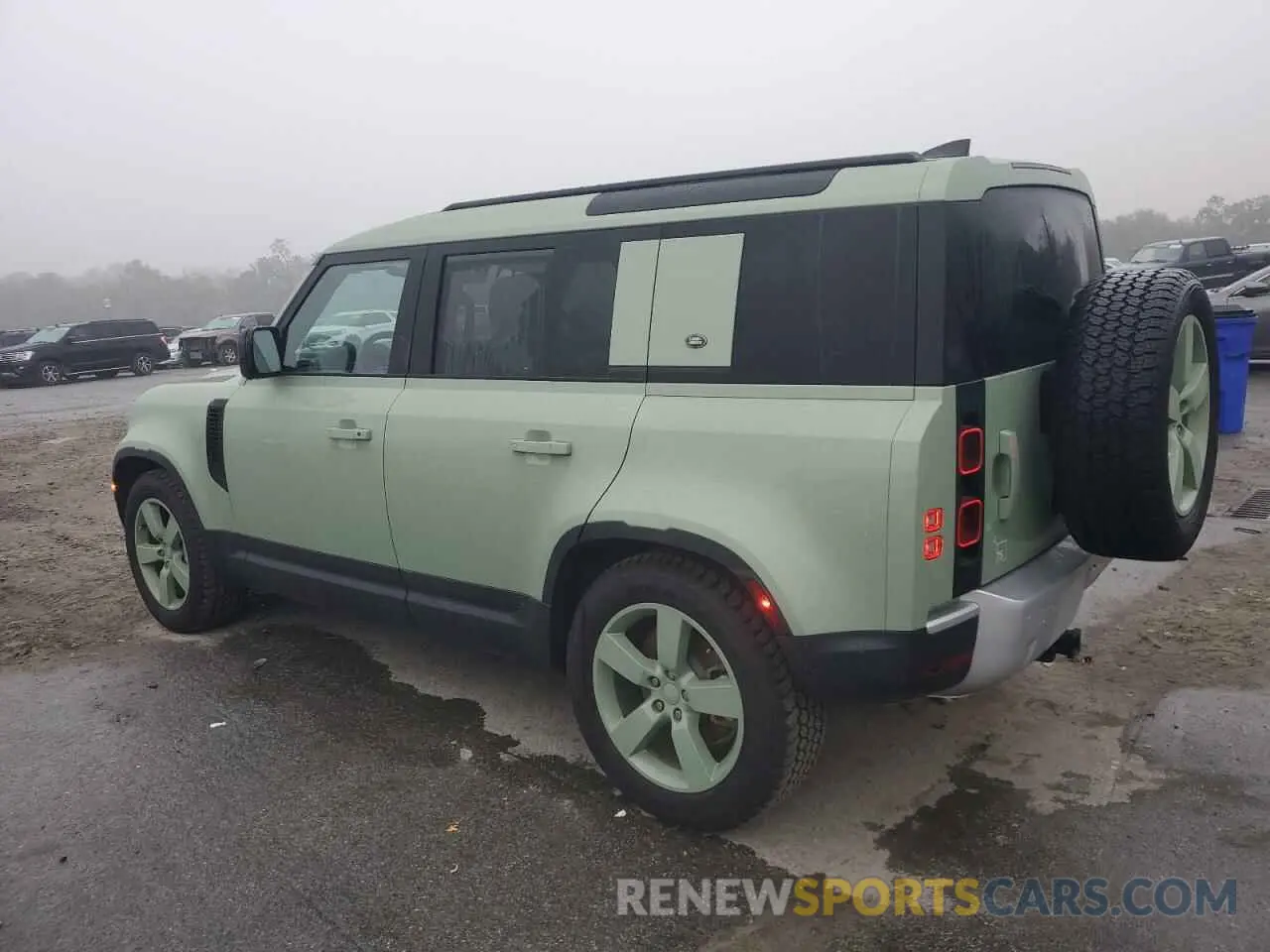2 Photograph of a damaged car SALEW7EU9P2172544 LAND ROVER DEFENDER 2023