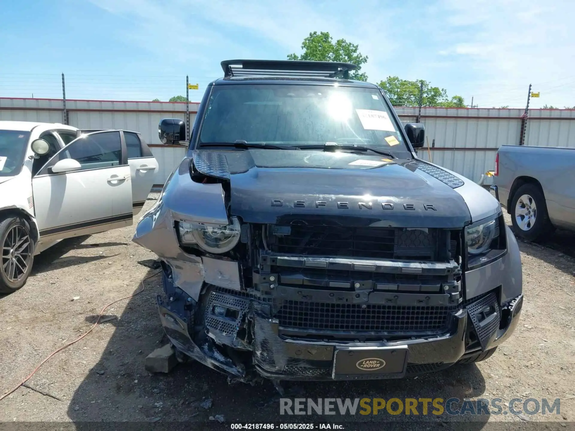 13 Photograph of a damaged car SALEX7EUXP2200655 LAND ROVER DEFENDER 2023