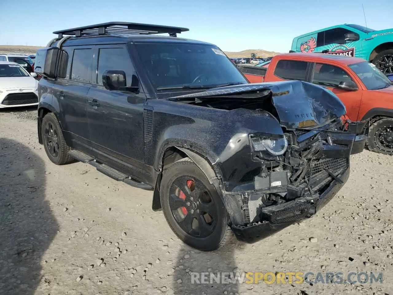 4 Photograph of a damaged car SALEXEEU6P2135372 LAND ROVER DEFENDER 2023