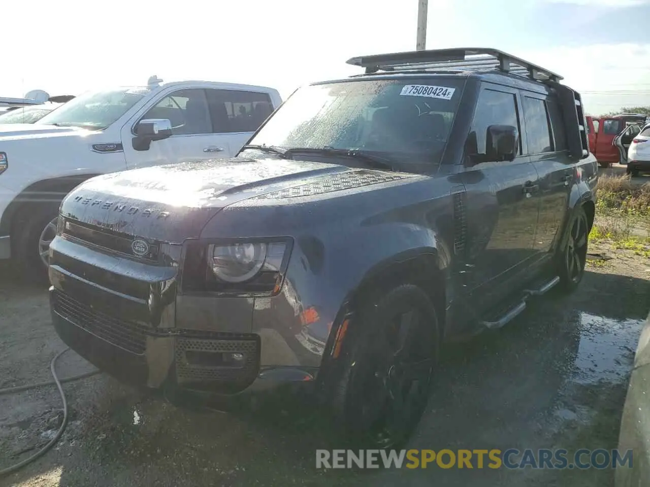 1 Photograph of a damaged car SALEXFEU9P2161096 LAND ROVER DEFENDER 2023