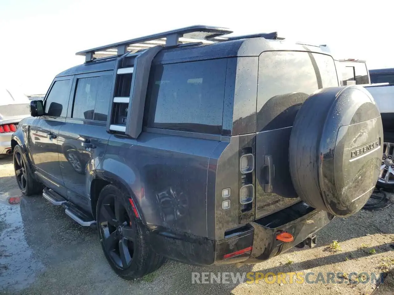 2 Photograph of a damaged car SALEXFEU9P2161096 LAND ROVER DEFENDER 2023