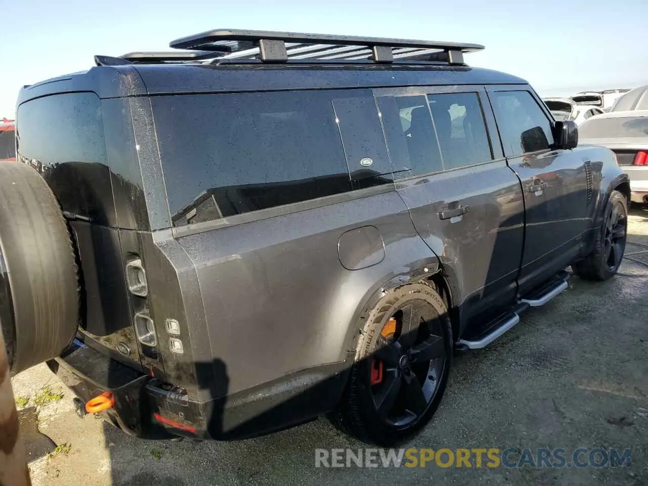 3 Photograph of a damaged car SALEXFEU9P2161096 LAND ROVER DEFENDER 2023