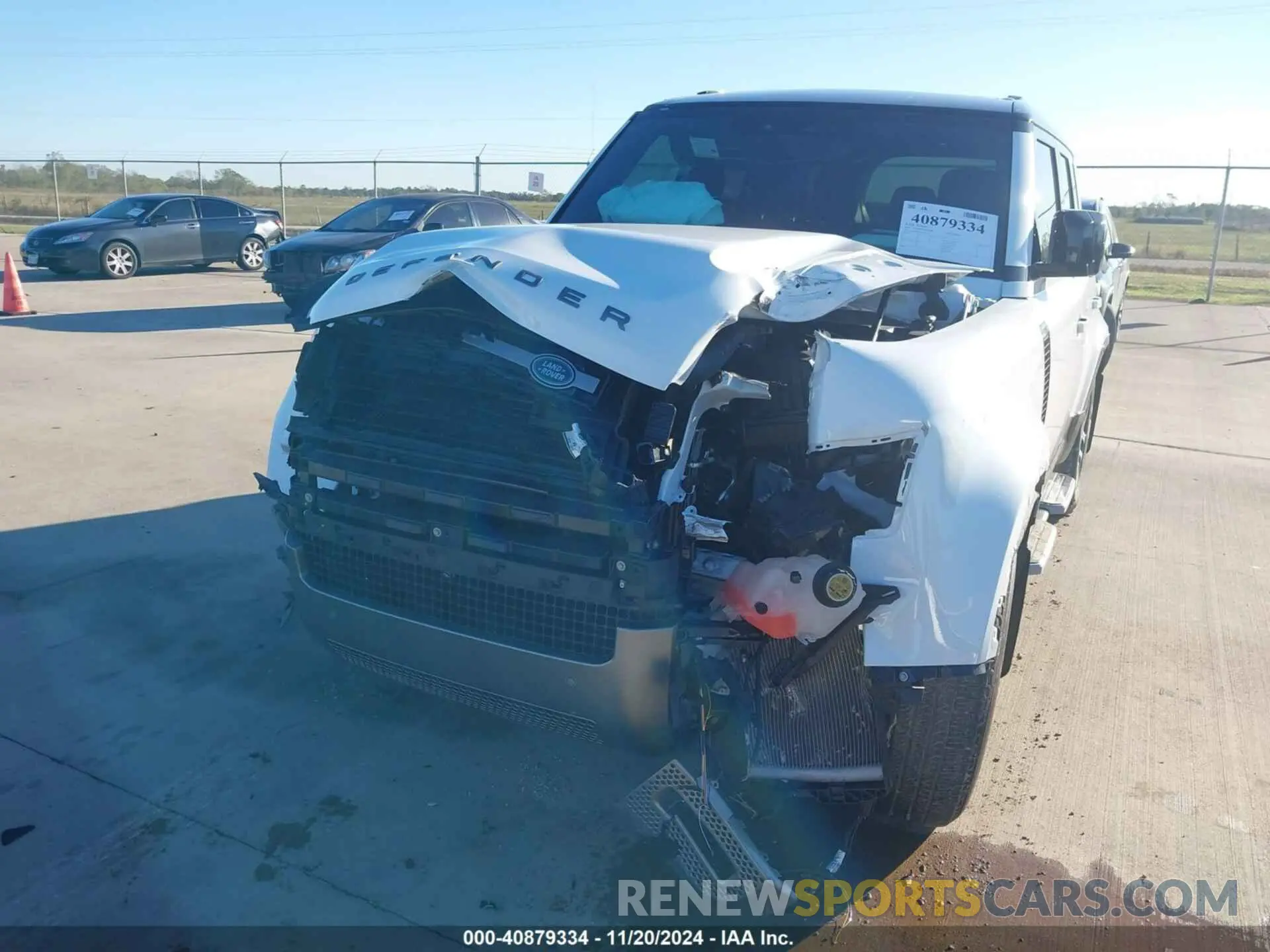 6 Photograph of a damaged car SALE27EU5R2262224 LAND ROVER DEFENDER 2024
