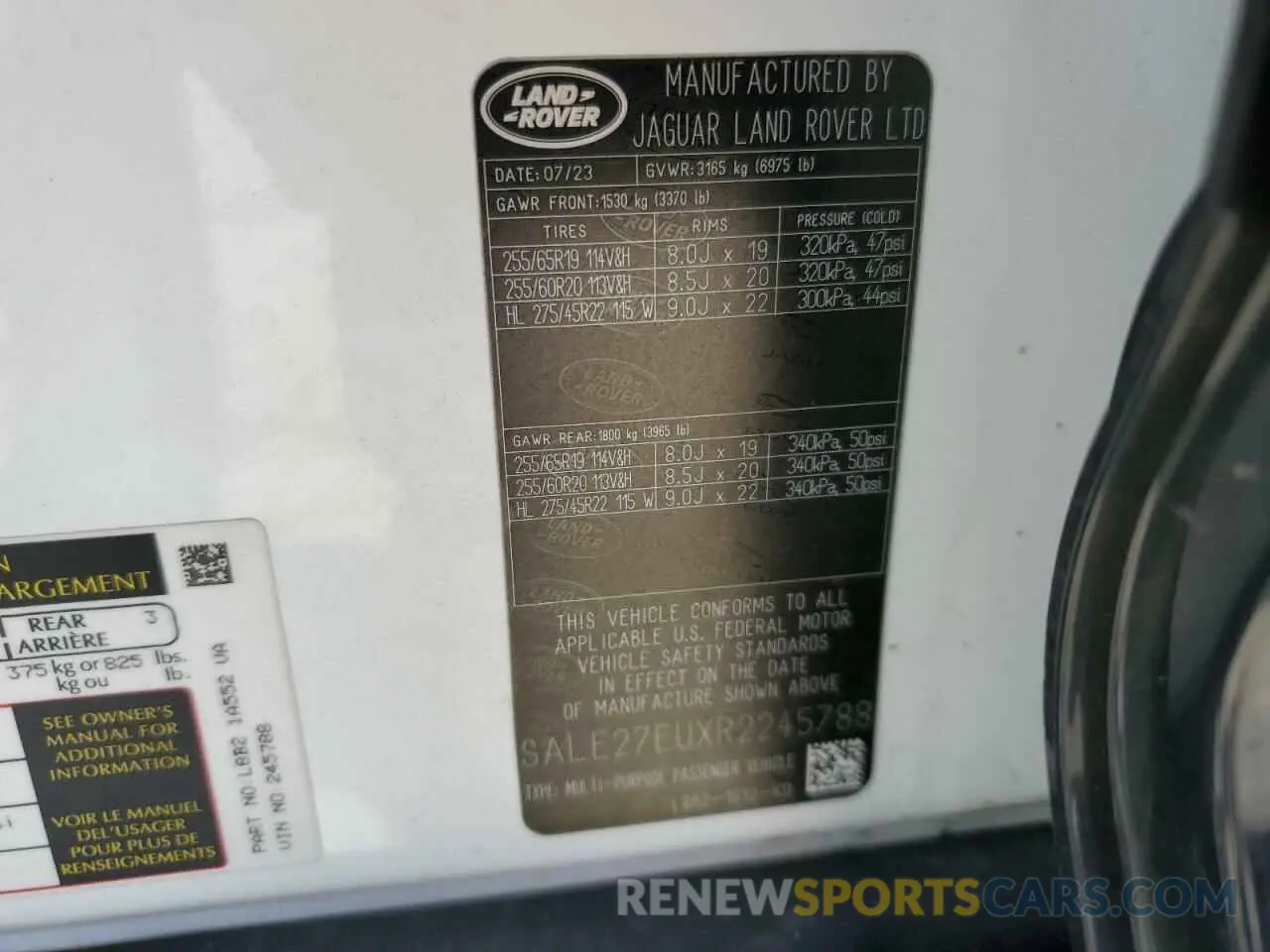 14 Photograph of a damaged car SALE27EUXR2245788 LAND ROVER DEFENDER 2024