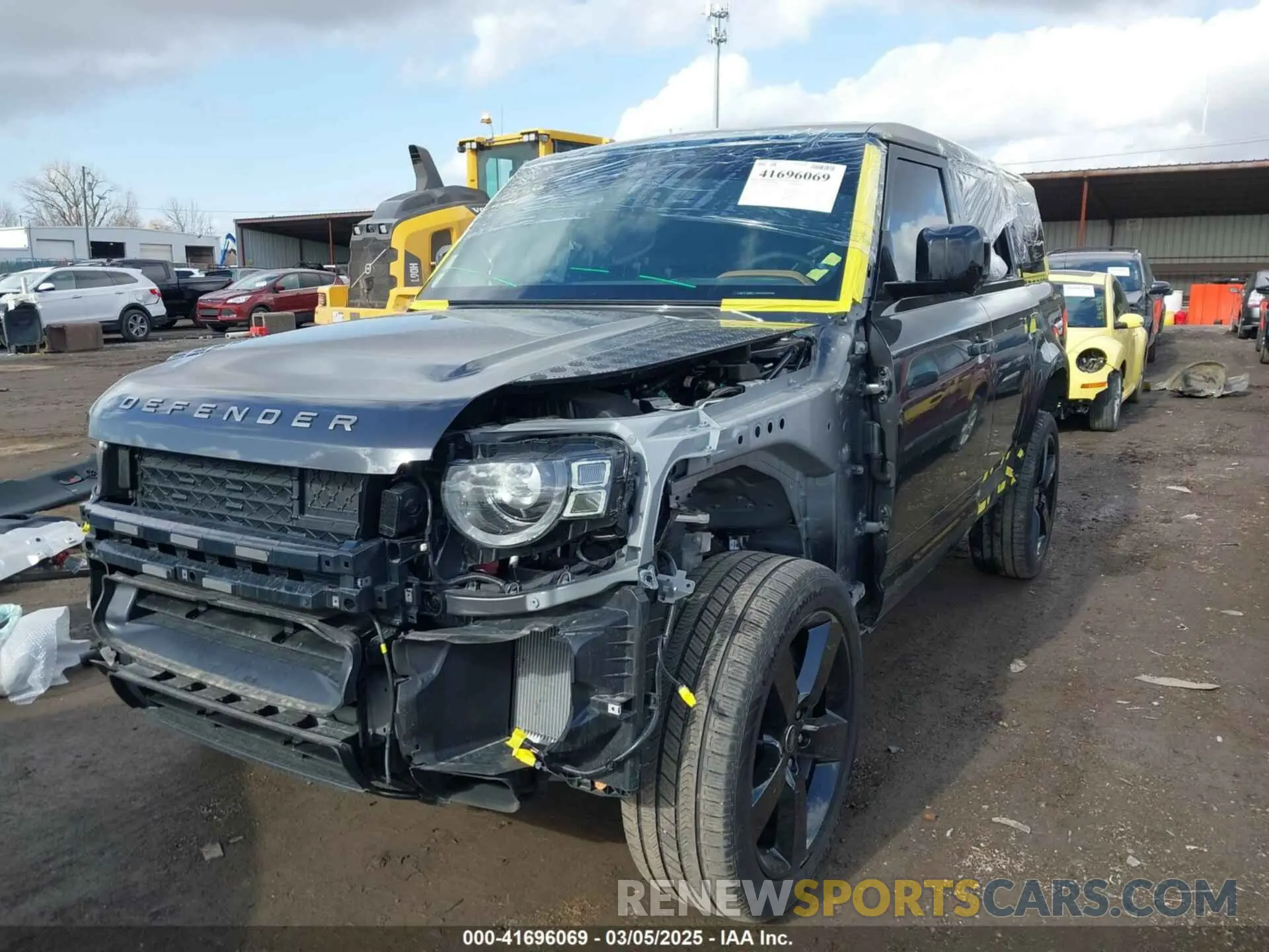 6 Photograph of a damaged car SALE2FEU2R2354935 LAND ROVER DEFENDER 2024