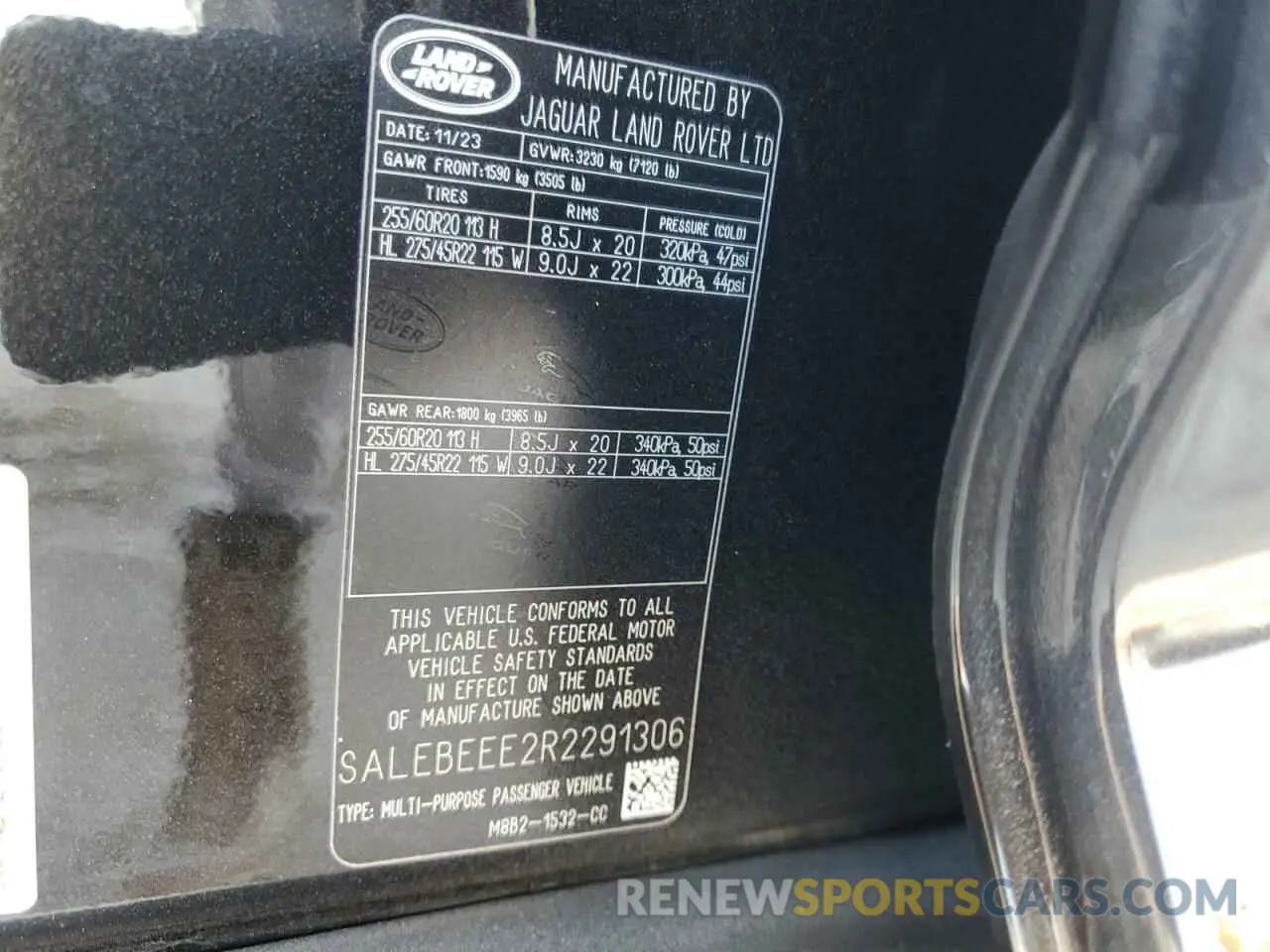 15 Photograph of a damaged car SALEBEEE2R2291306 LAND ROVER DEFENDER 2024