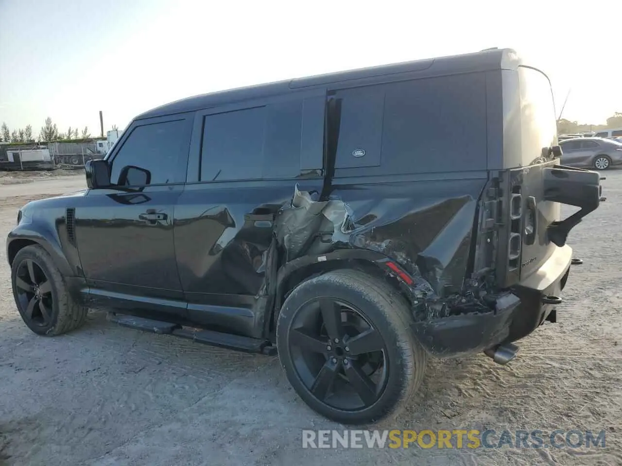 2 Photograph of a damaged car SALEBEEE2R2291306 LAND ROVER DEFENDER 2024
