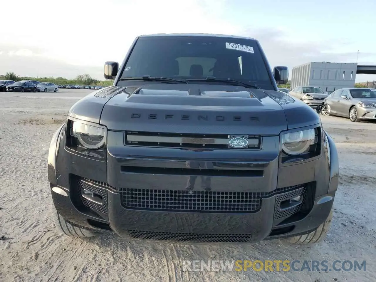 5 Photograph of a damaged car SALEBEEE2R2291306 LAND ROVER DEFENDER 2024