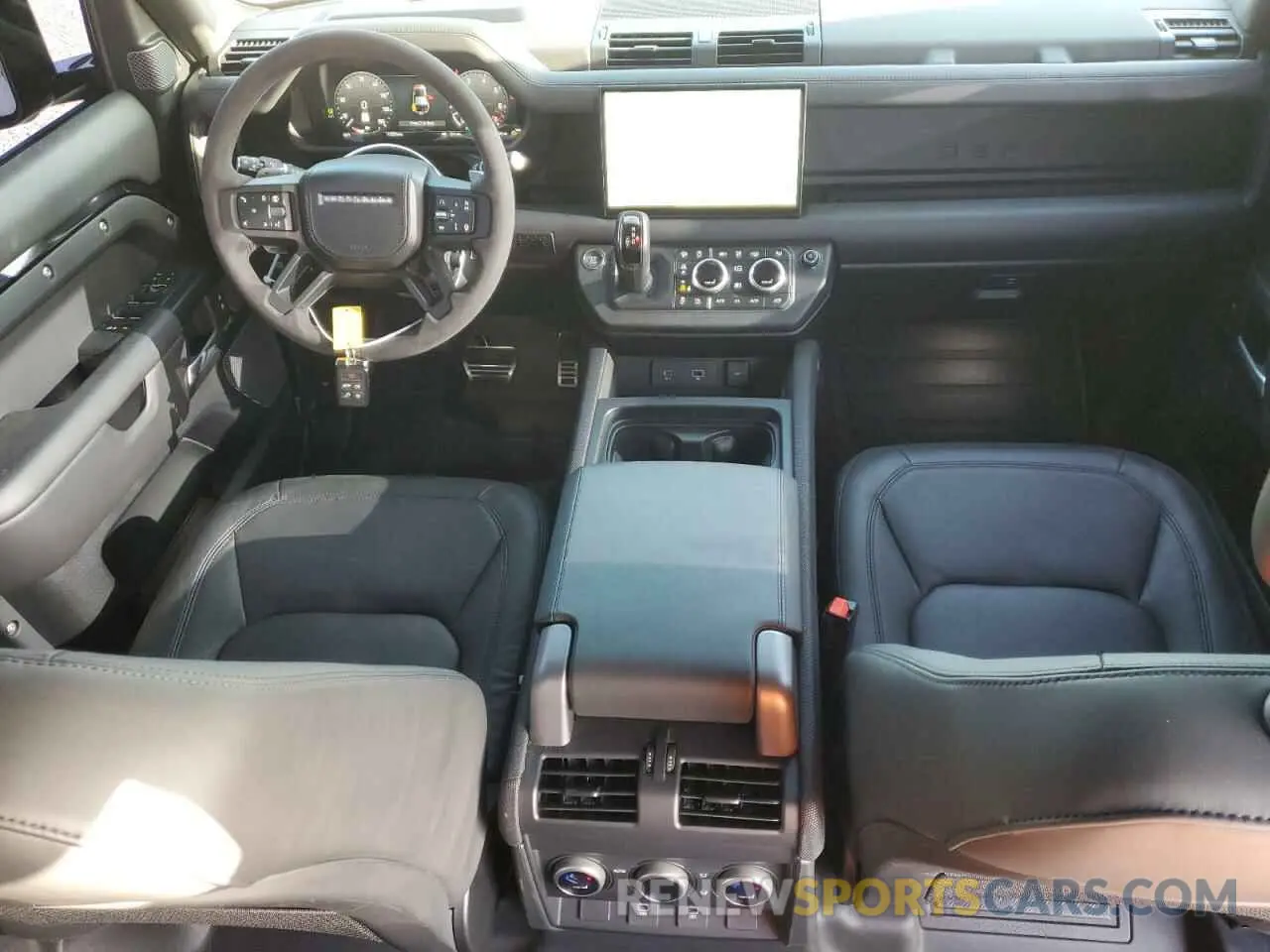8 Photograph of a damaged car SALEBEEE2R2291306 LAND ROVER DEFENDER 2024