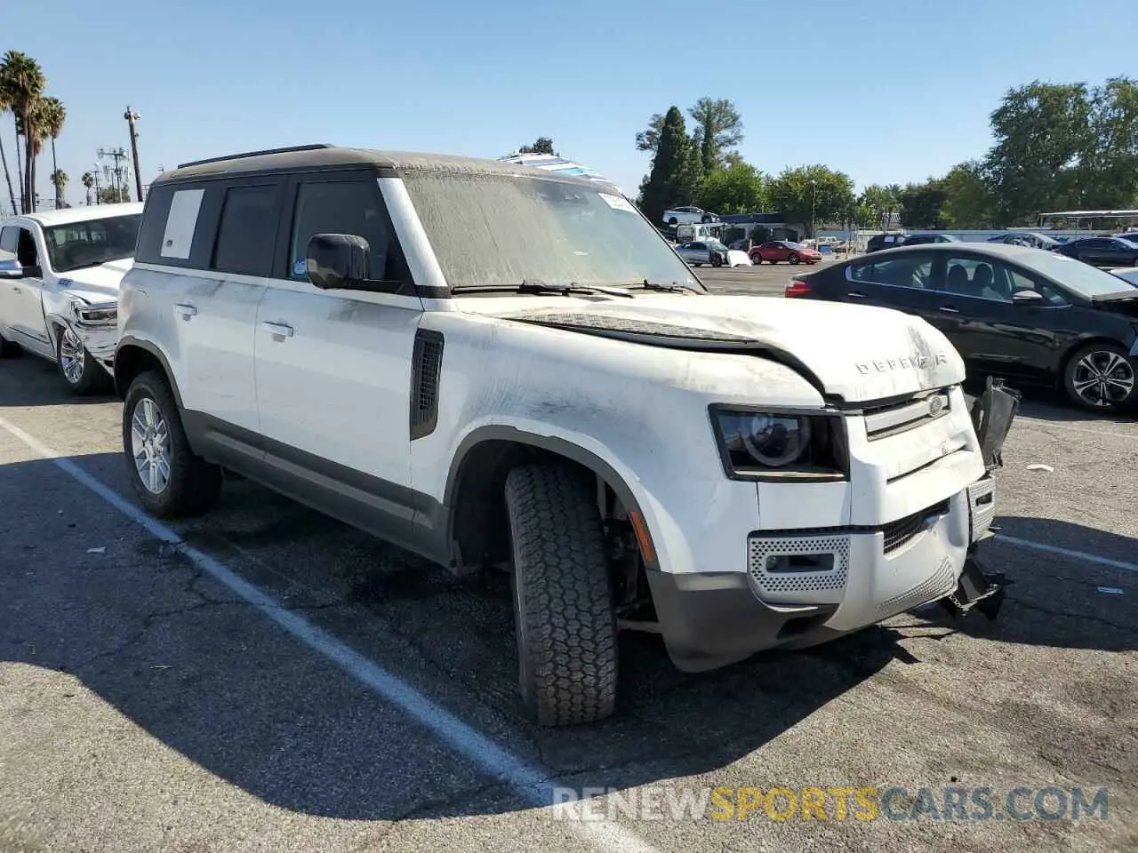 4 Photograph of a damaged car SALEJ7EU4R2249502 LAND ROVER DEFENDER 2024