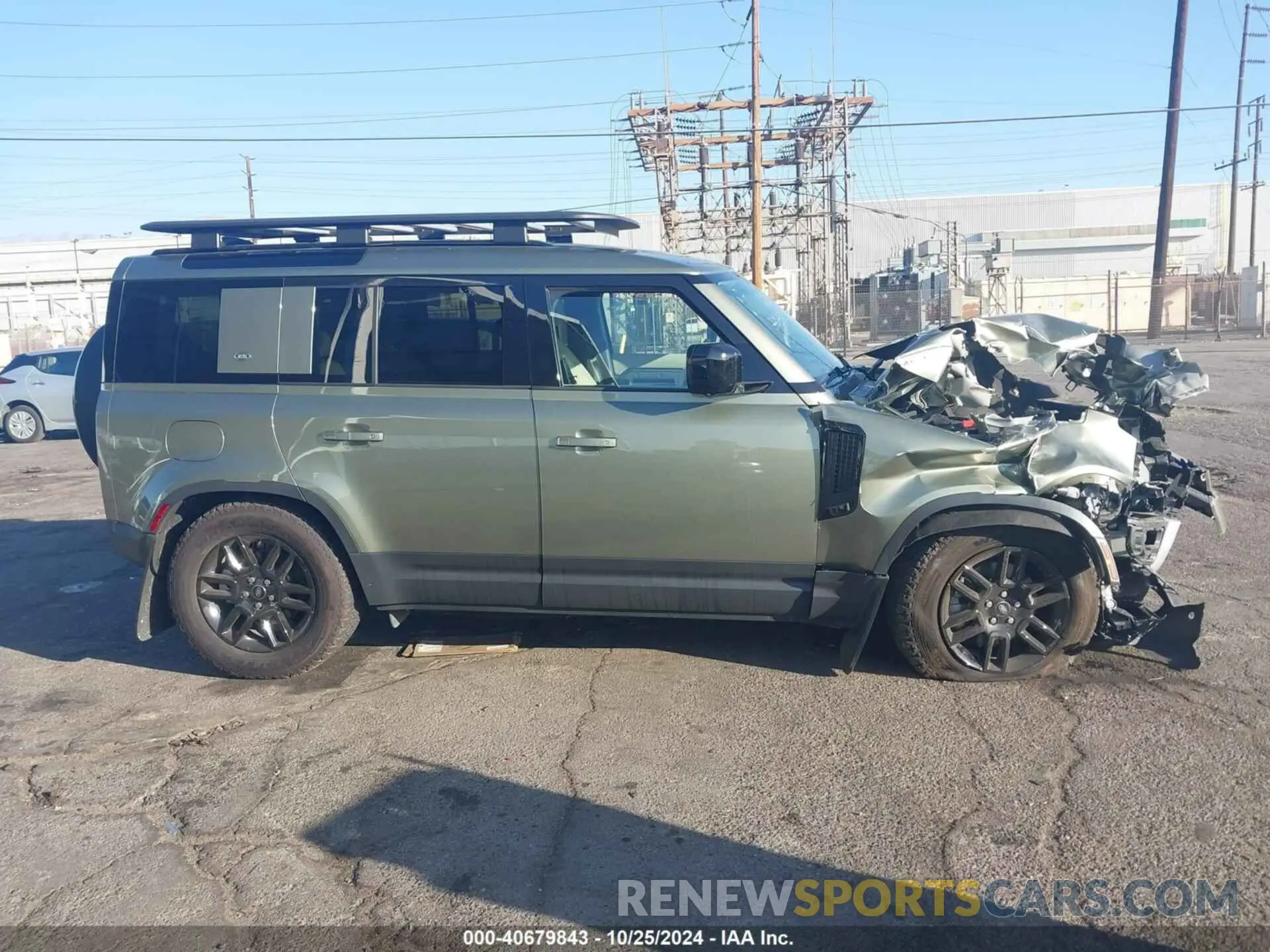 14 Photograph of a damaged car SALEJ7EX2R2286347 LAND ROVER DEFENDER 2024