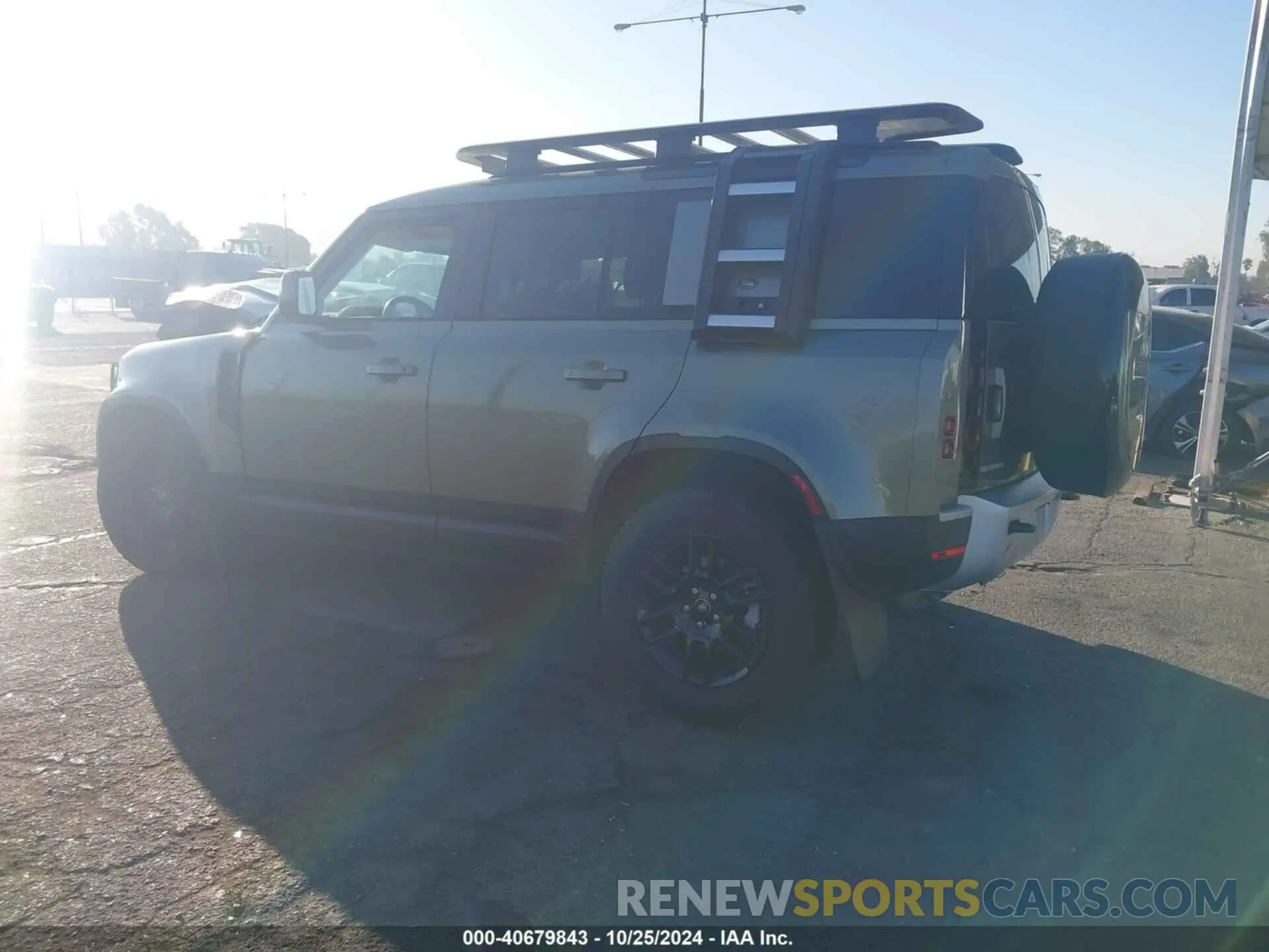 3 Photograph of a damaged car SALEJ7EX2R2286347 LAND ROVER DEFENDER 2024