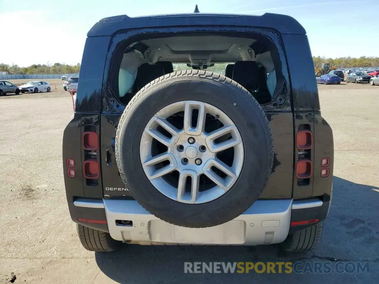 6 Photograph of a damaged car SALEJ7EX2R2307195 LAND ROVER DEFENDER 2024