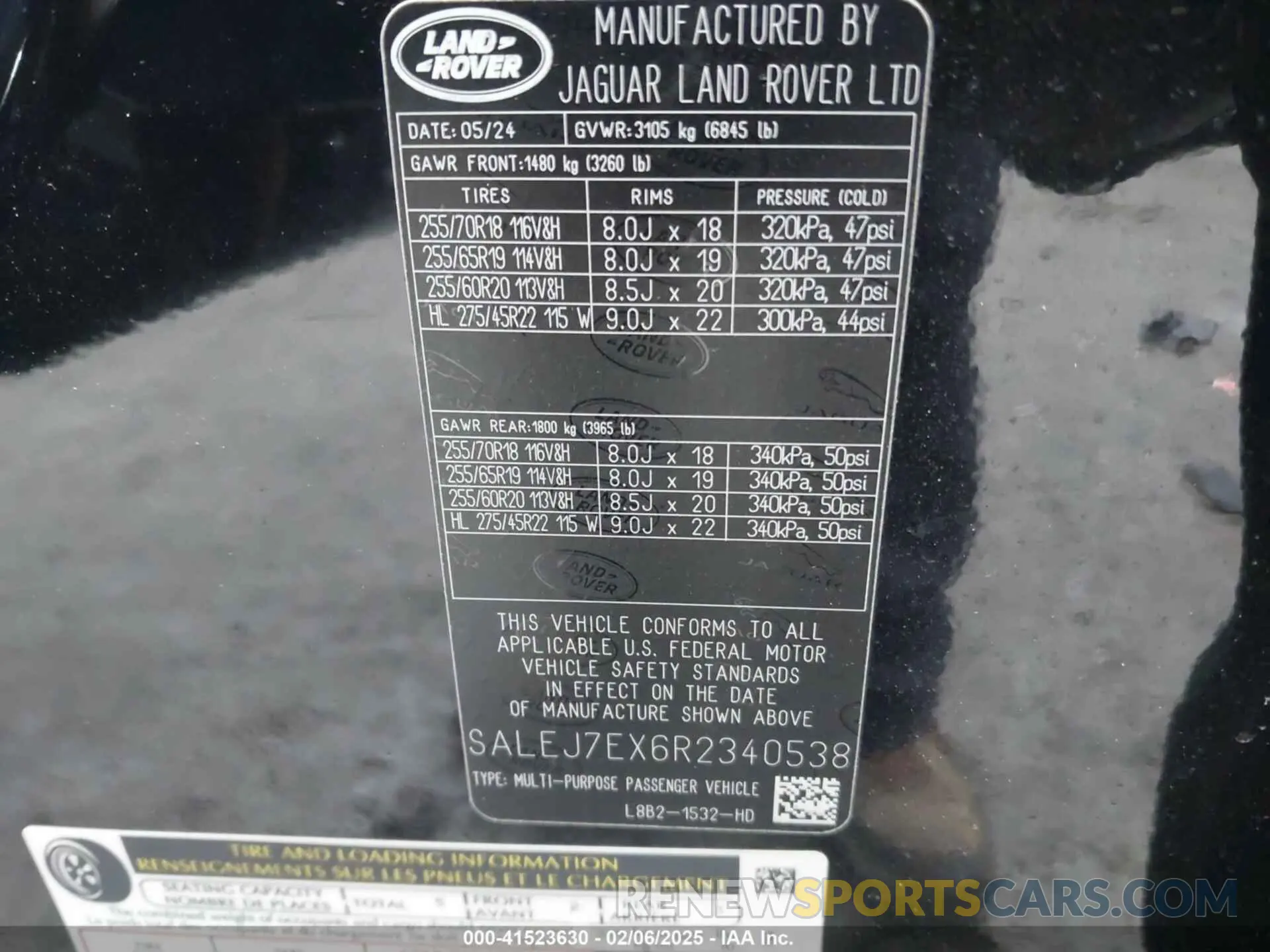 9 Photograph of a damaged car SALEJ7EX6R2340538 LAND ROVER DEFENDER 2024