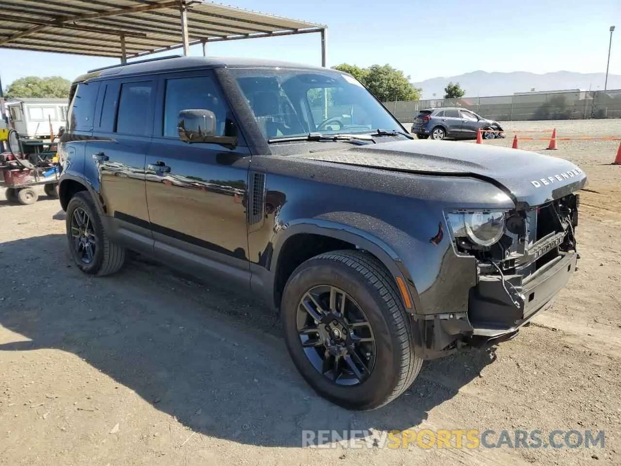 4 Photograph of a damaged car SALEJ7EX6R2346758 LAND ROVER DEFENDER 2024