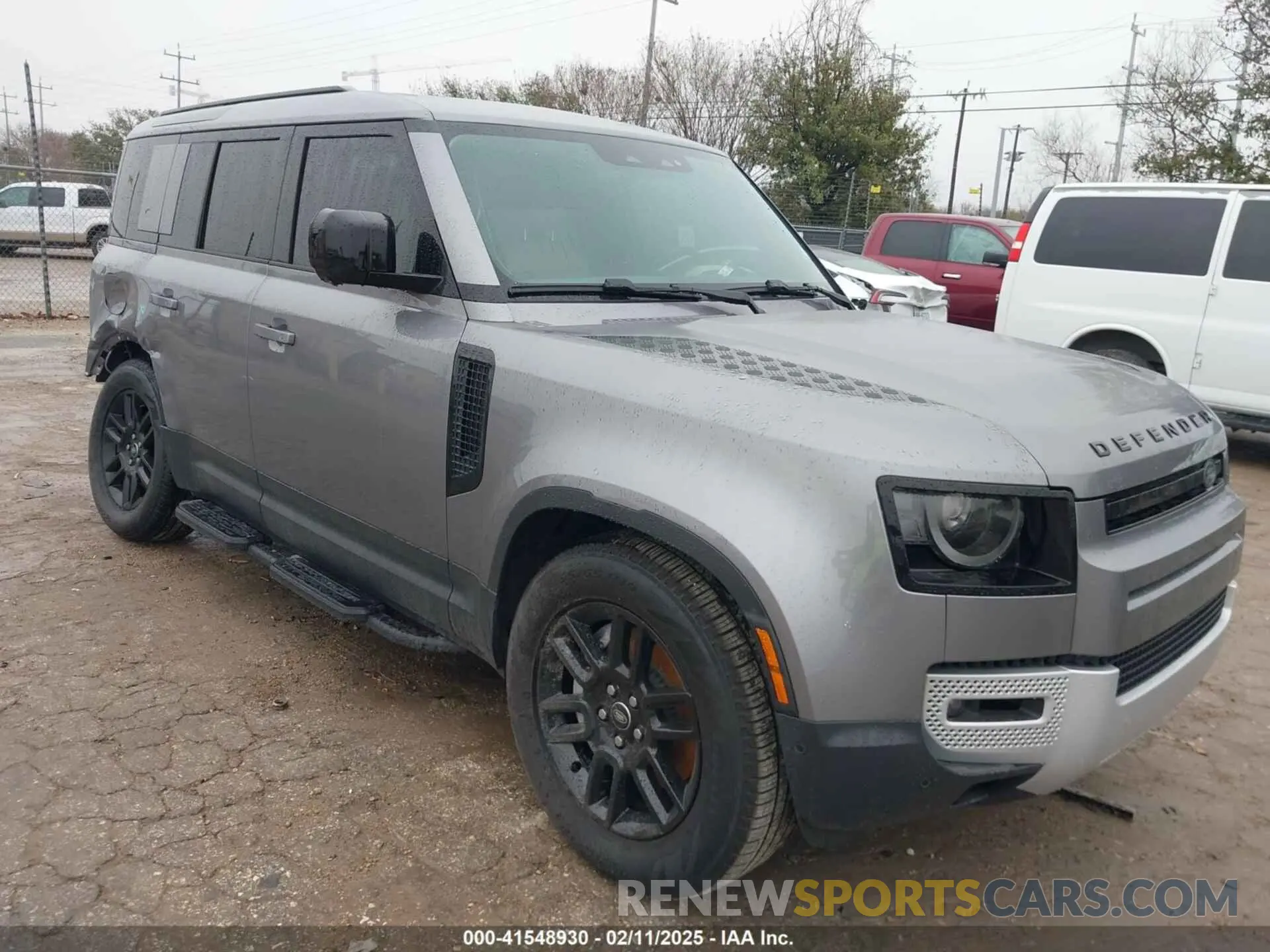 1 Photograph of a damaged car SALEJEEU9R2312923 LAND ROVER DEFENDER 2024