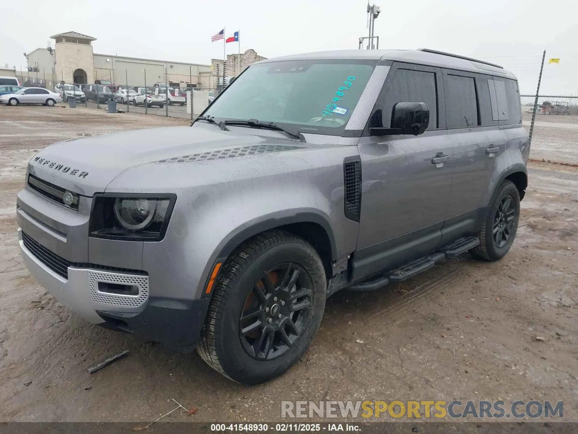 2 Photograph of a damaged car SALEJEEU9R2312923 LAND ROVER DEFENDER 2024