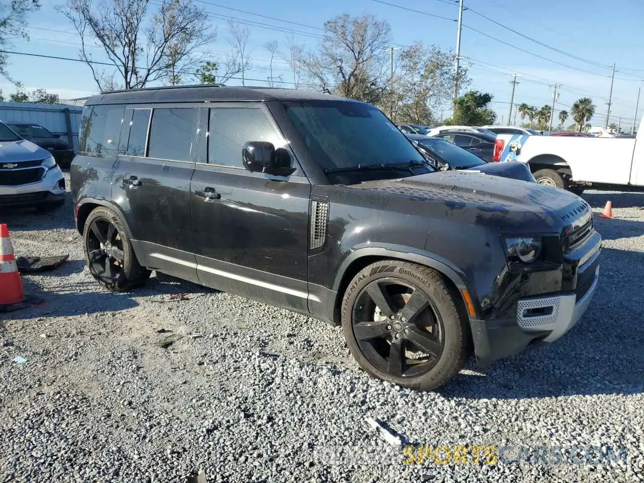 4 Photograph of a damaged car SALEJEEX1R2284397 LAND ROVER DEFENDER 2024