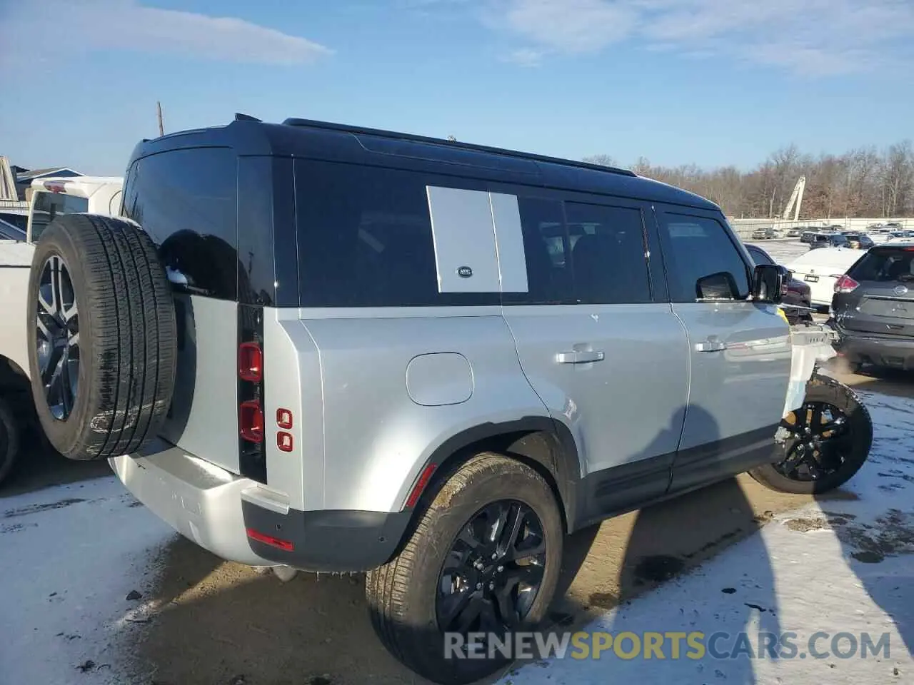 3 Photograph of a damaged car SALEJEEX3R2276169 LAND ROVER DEFENDER 2024