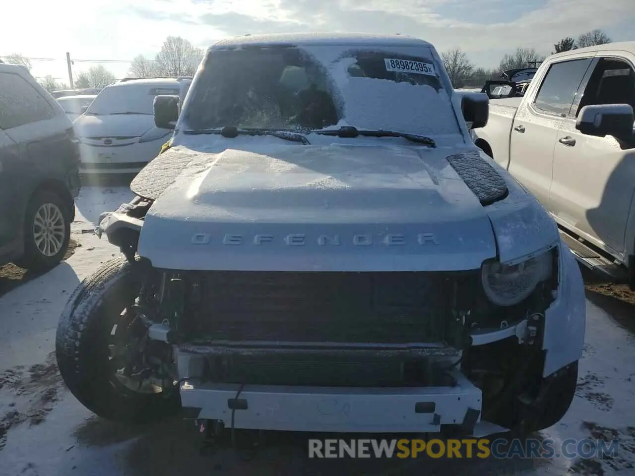 5 Photograph of a damaged car SALEJEEX3R2276169 LAND ROVER DEFENDER 2024