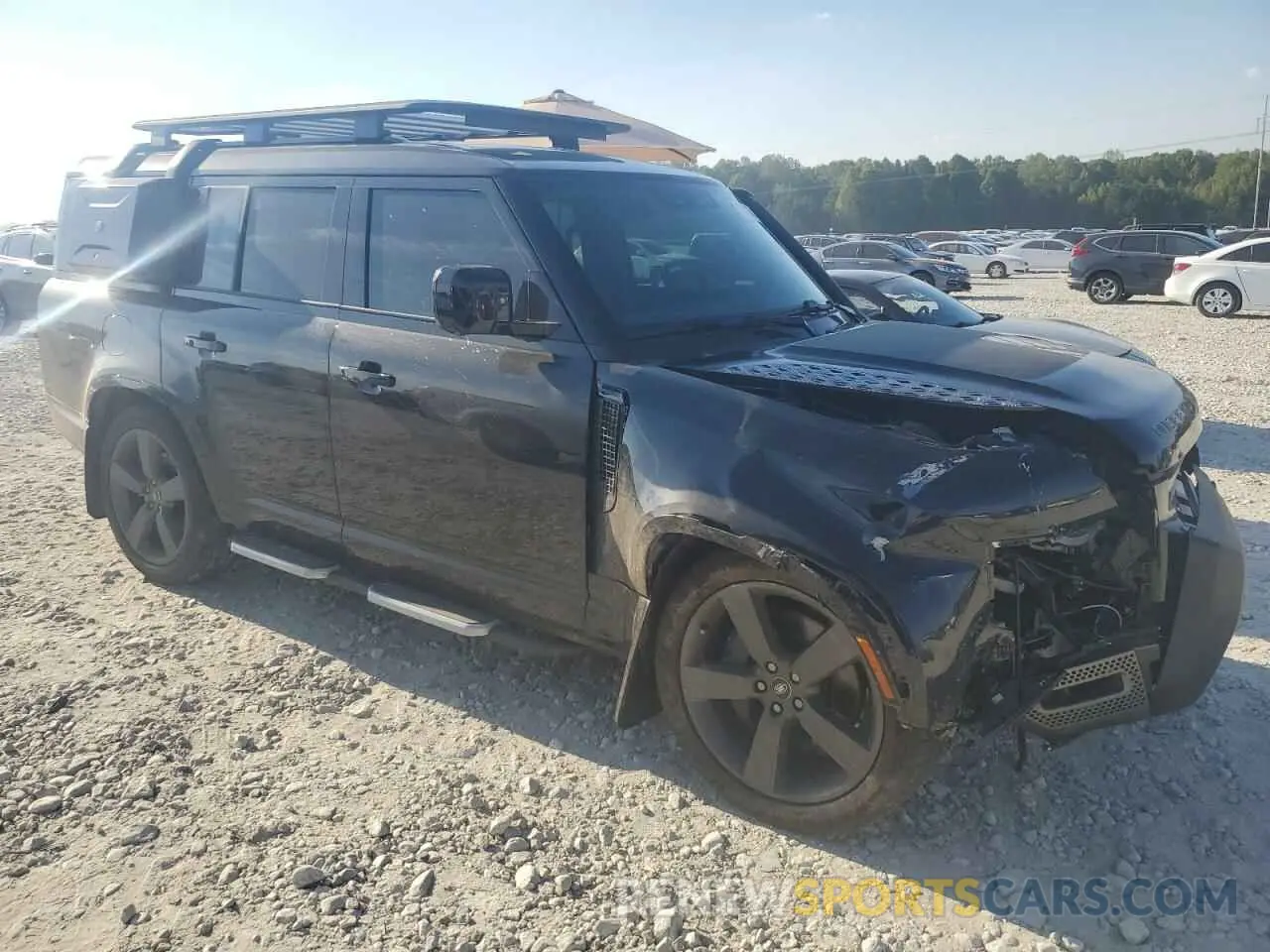 4 Photograph of a damaged car SALEWFEU8R2294020 LAND ROVER DEFENDER 2024