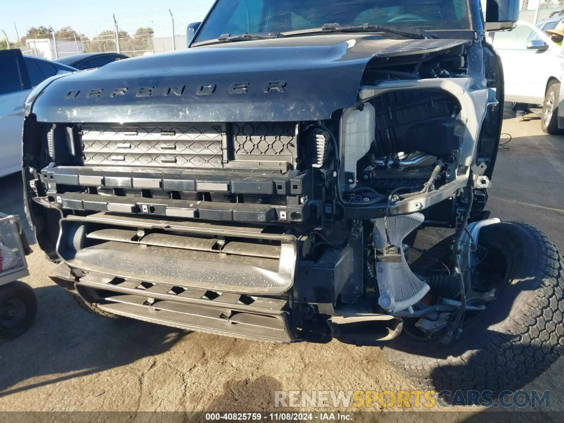 18 Photograph of a damaged car SALEX7EU6R2345503 LAND ROVER DEFENDER 2024