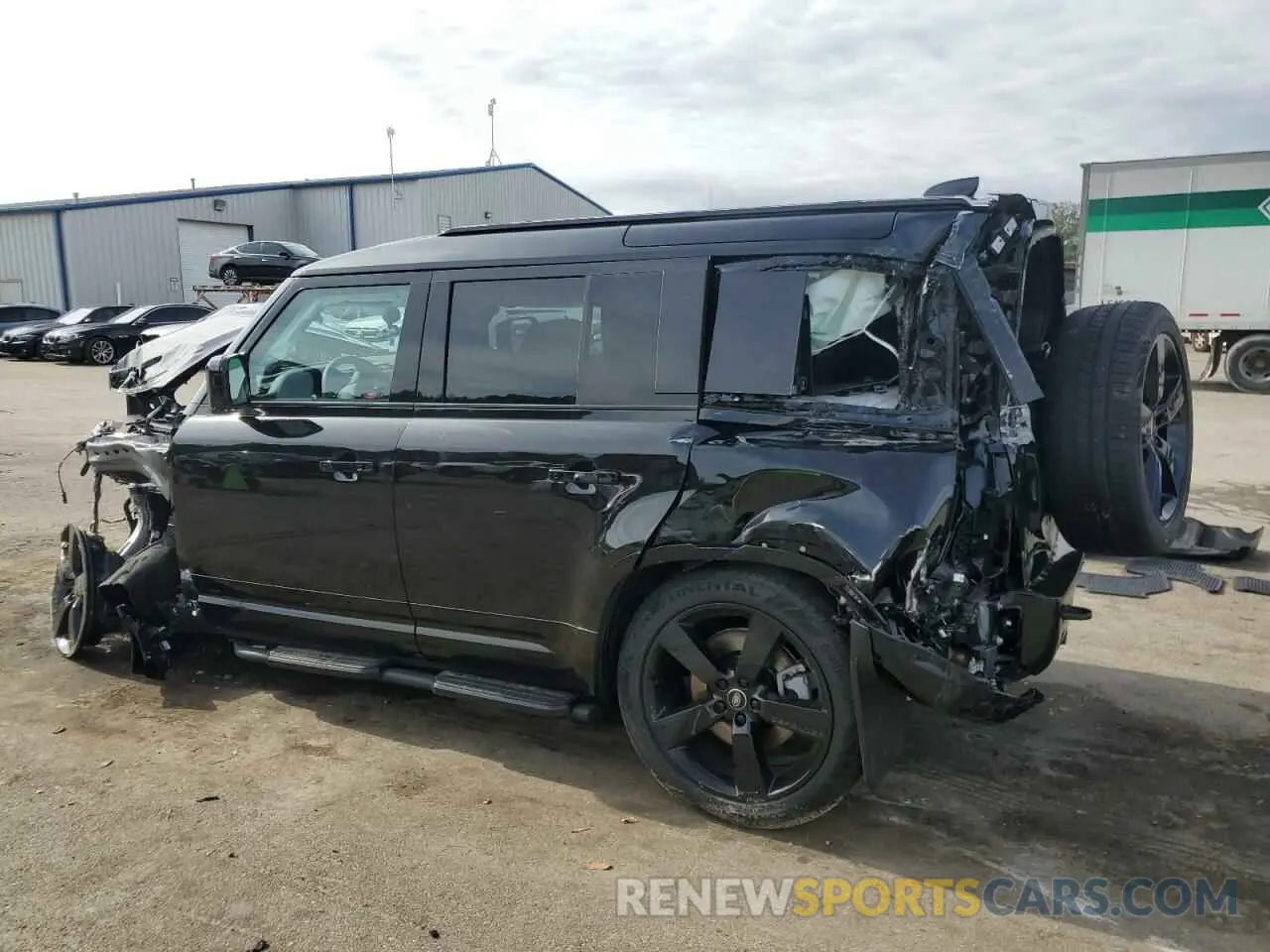 2 Photograph of a damaged car SALE27EU9S2402944 LAND ROVER DEFENDER 2025