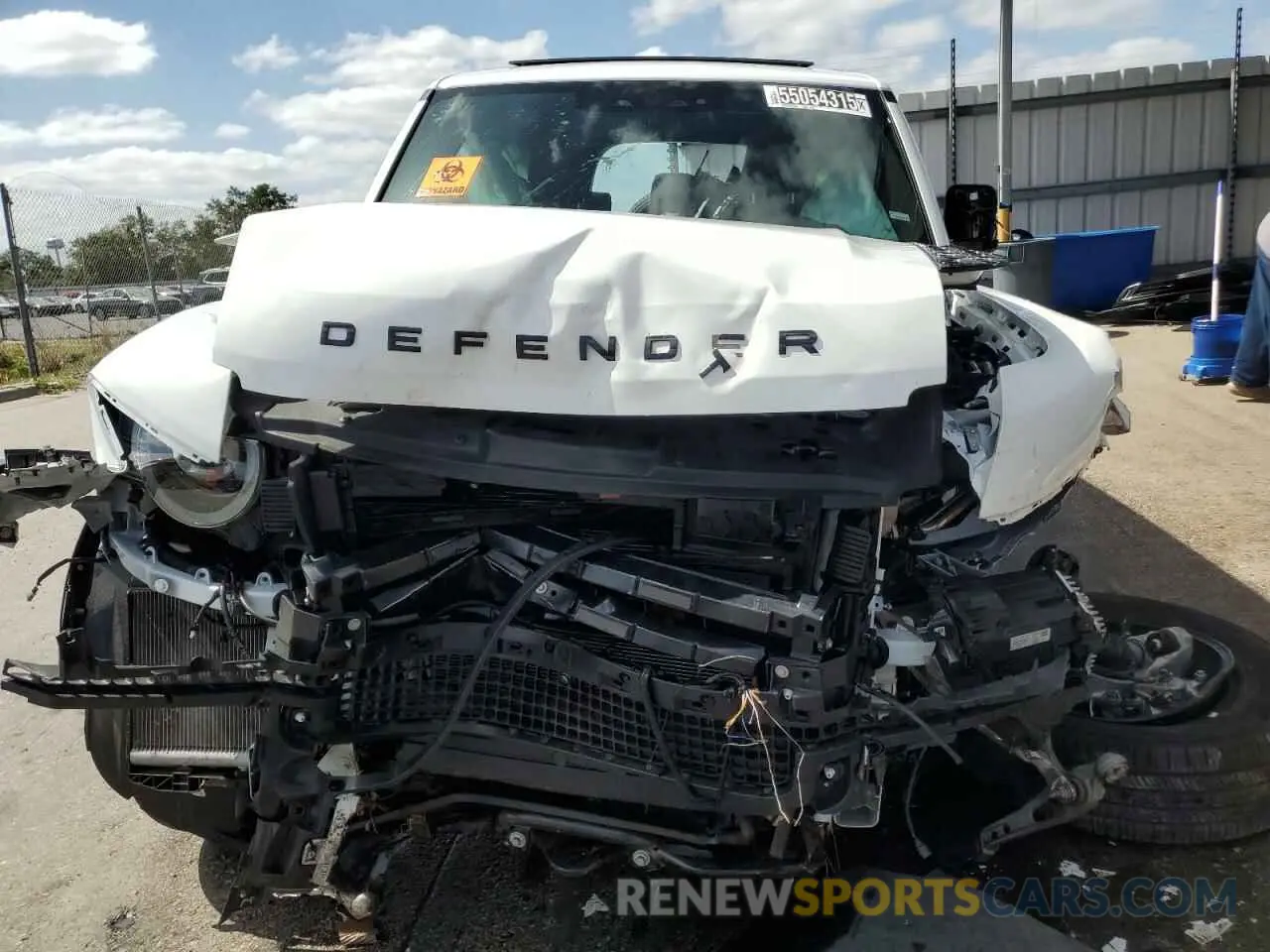5 Photograph of a damaged car SALEJ7EX0S2391376 LAND ROVER DEFENDER 2025