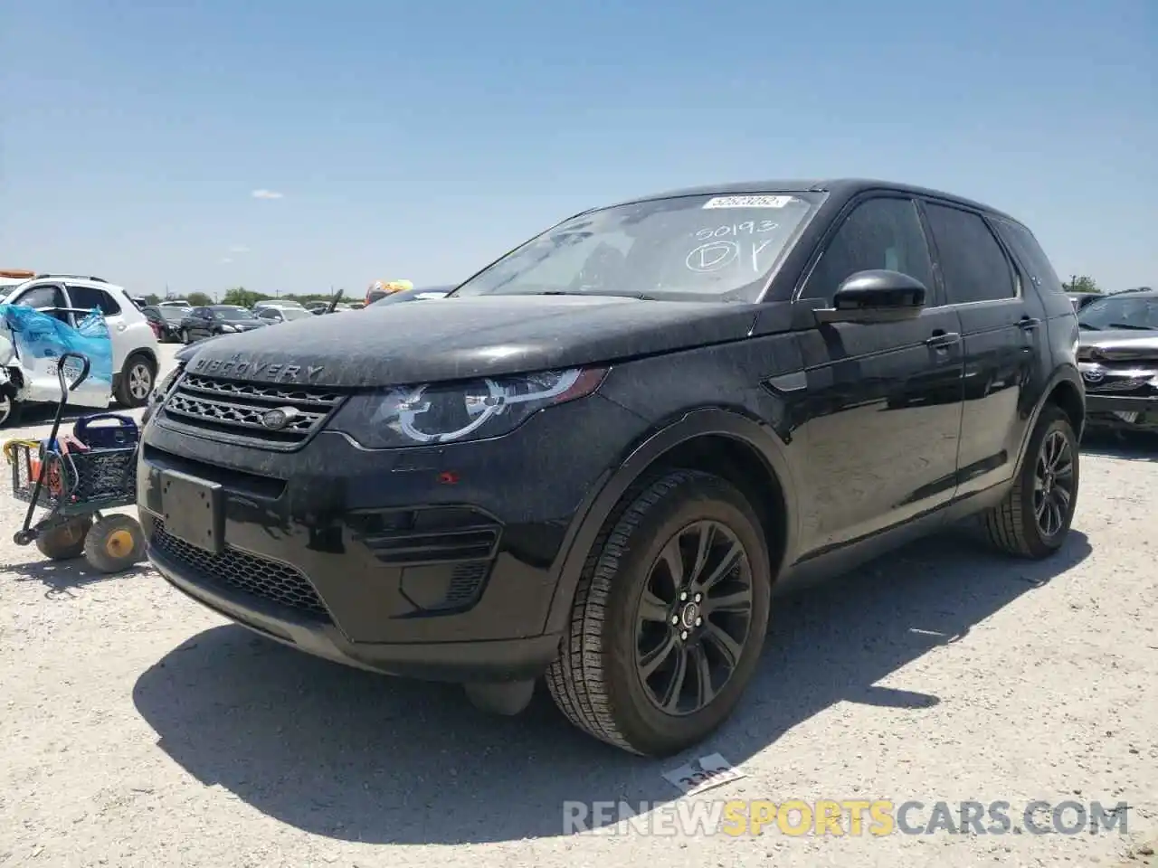 2 Photograph of a damaged car SALCP2FX1KH800411 LAND ROVER DISCOVERY 2019