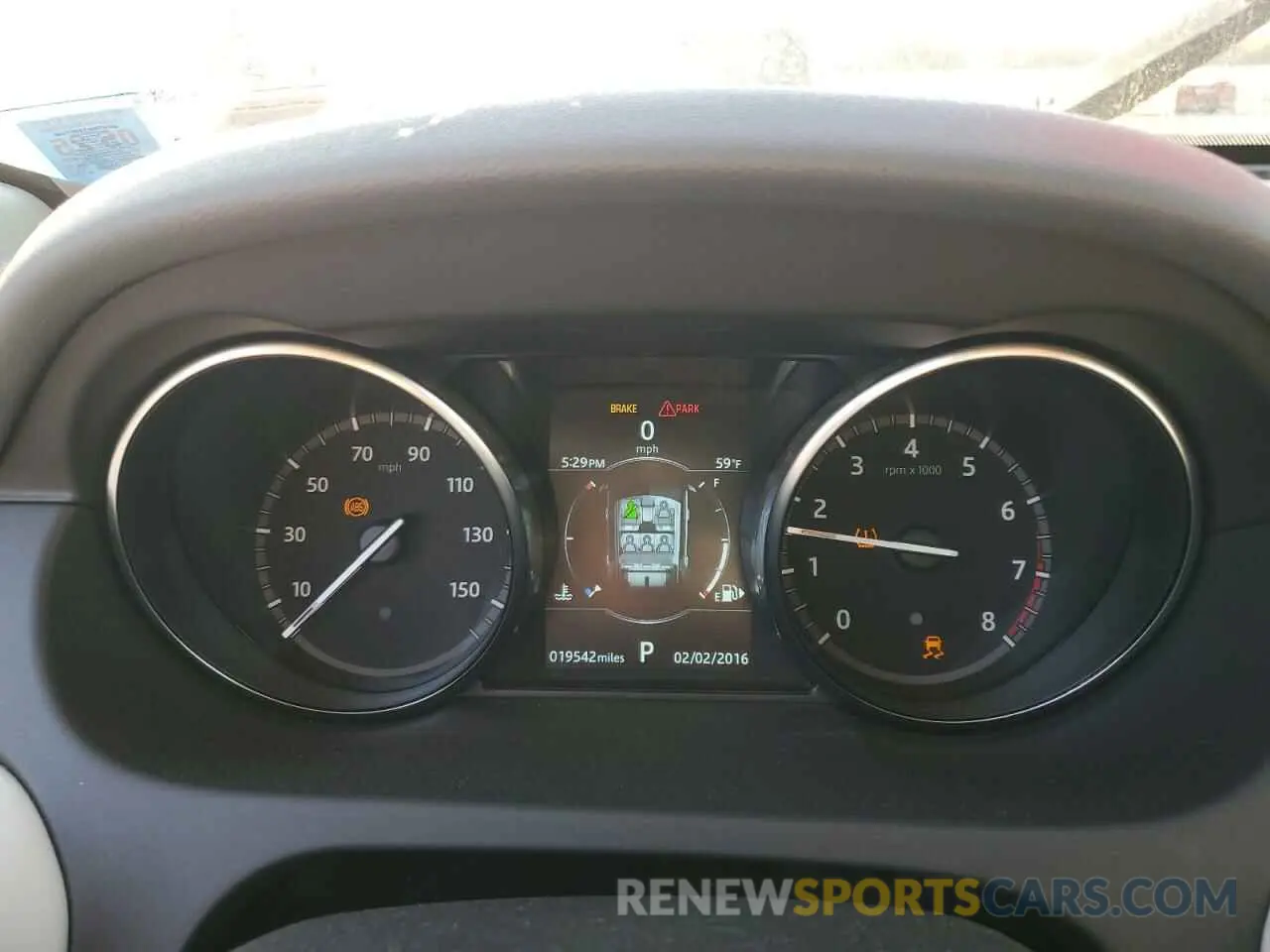 9 Photograph of a damaged car SALCP2FX1KH814020 LAND ROVER DISCOVERY 2019