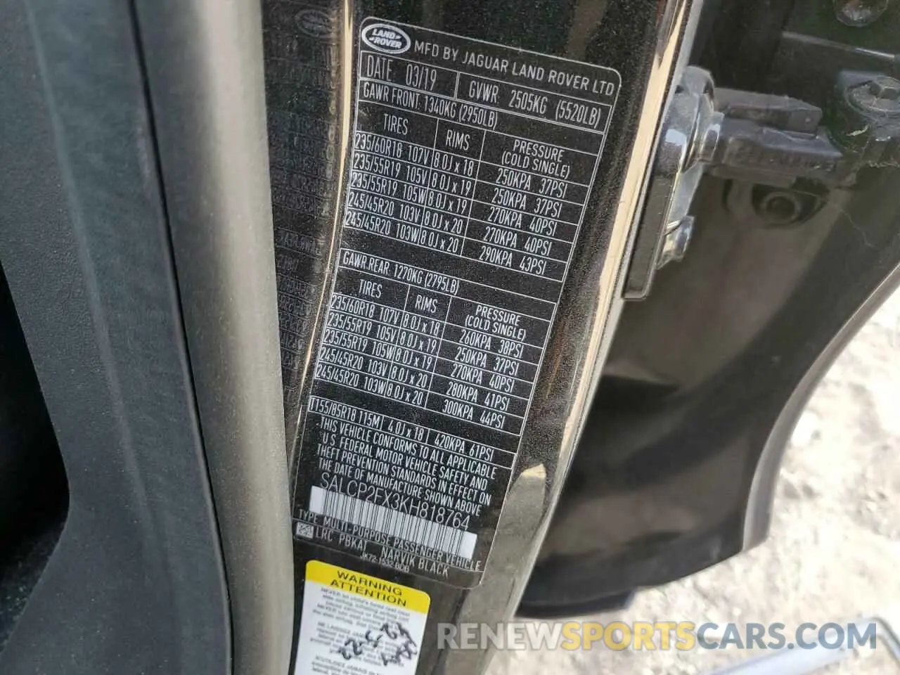 12 Photograph of a damaged car SALCP2FX3KH818764 LAND ROVER DISCOVERY 2019