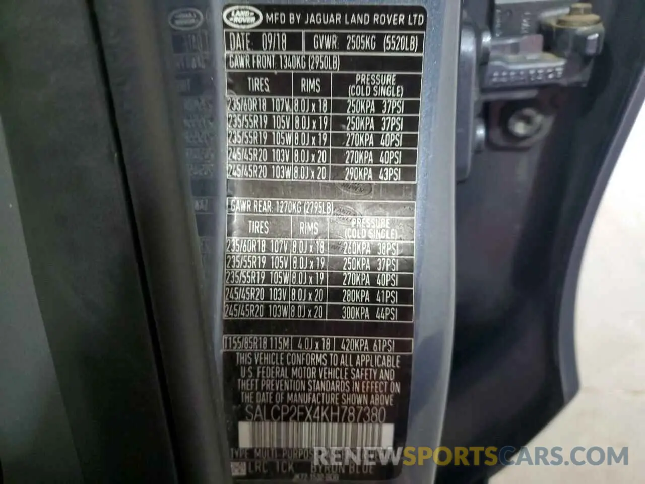 13 Photograph of a damaged car SALCP2FX4KH787380 LAND ROVER DISCOVERY 2019