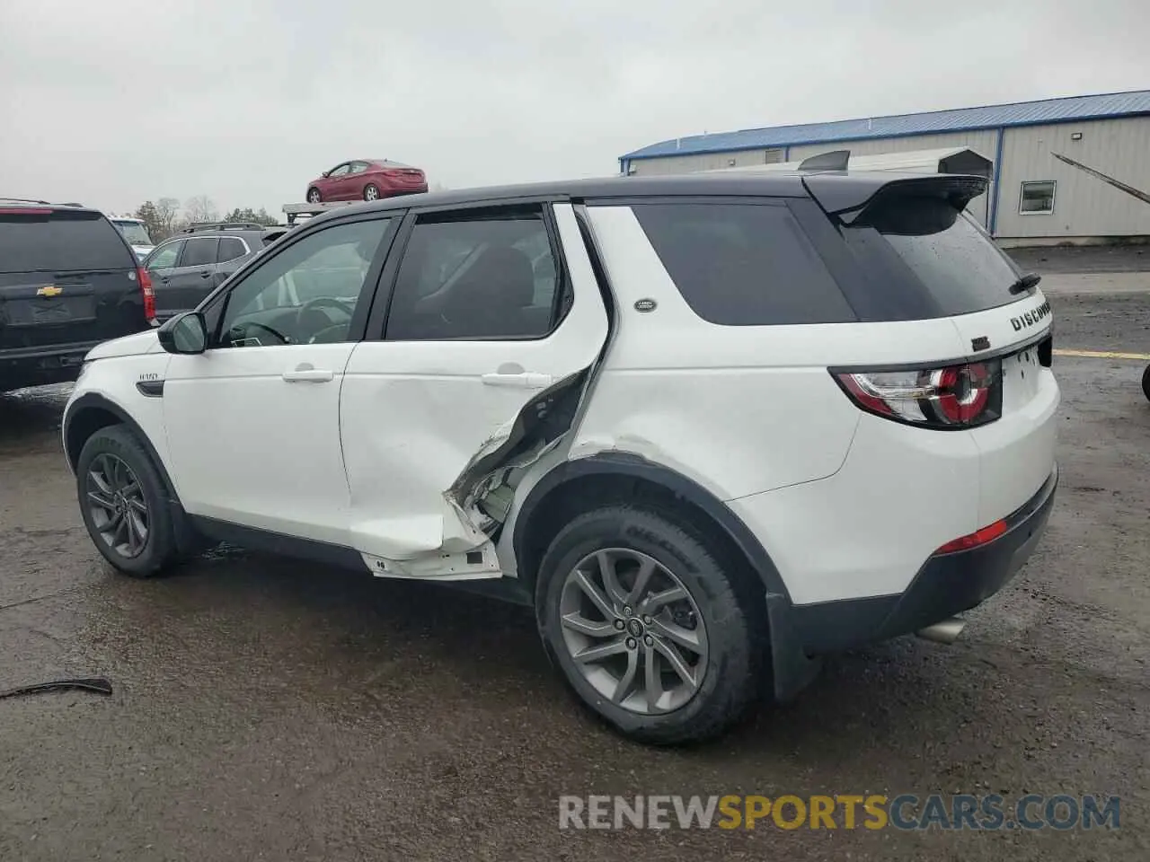 2 Photograph of a damaged car SALCP2FX6KH819424 LAND ROVER DISCOVERY 2019