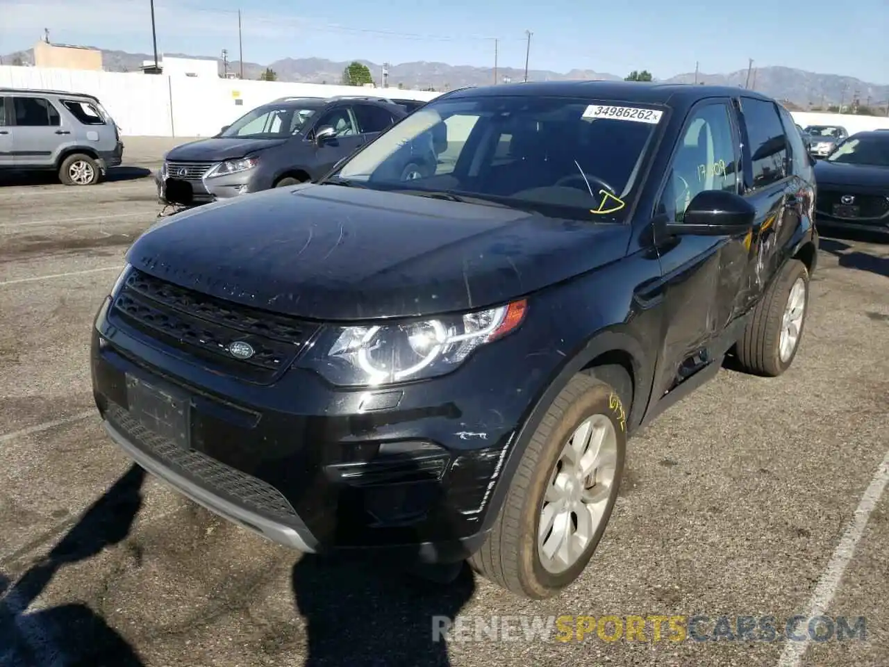 2 Photograph of a damaged car SALCP2FXXKH800889 LAND ROVER DISCOVERY 2019