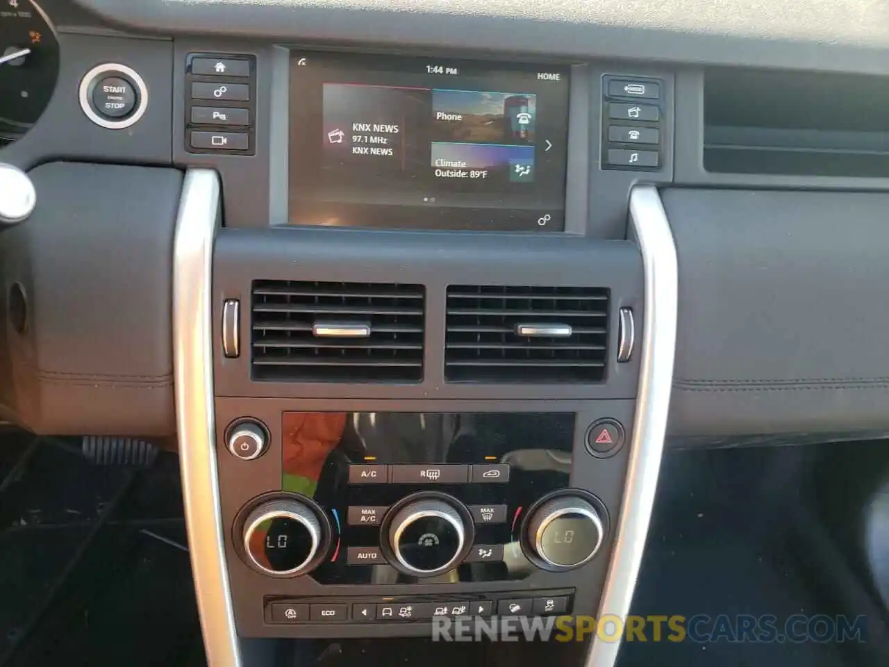 9 Photograph of a damaged car SALCP2FXXKH800889 LAND ROVER DISCOVERY 2019