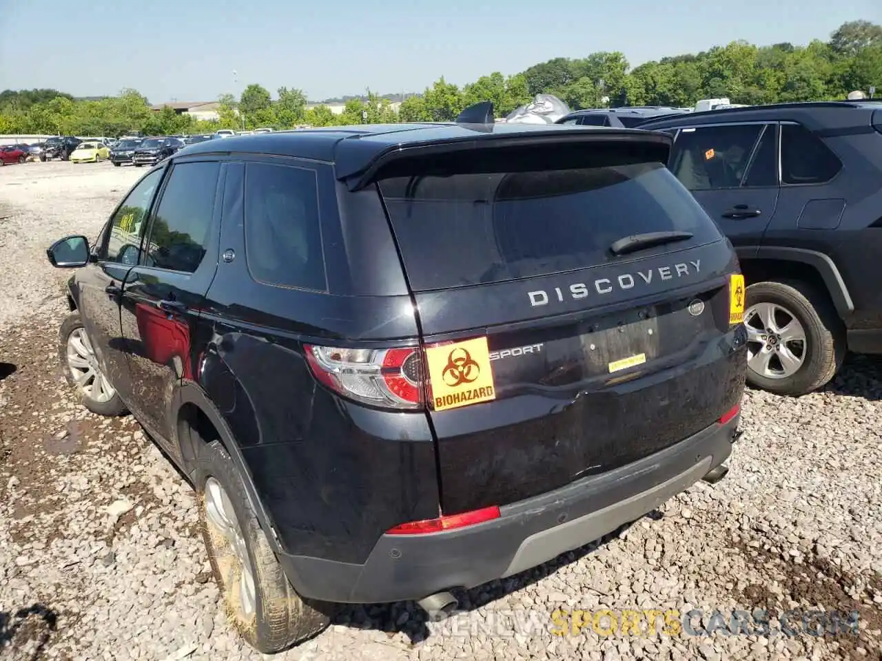 3 Photograph of a damaged car SALCP2FXXKH828983 LAND ROVER DISCOVERY 2019